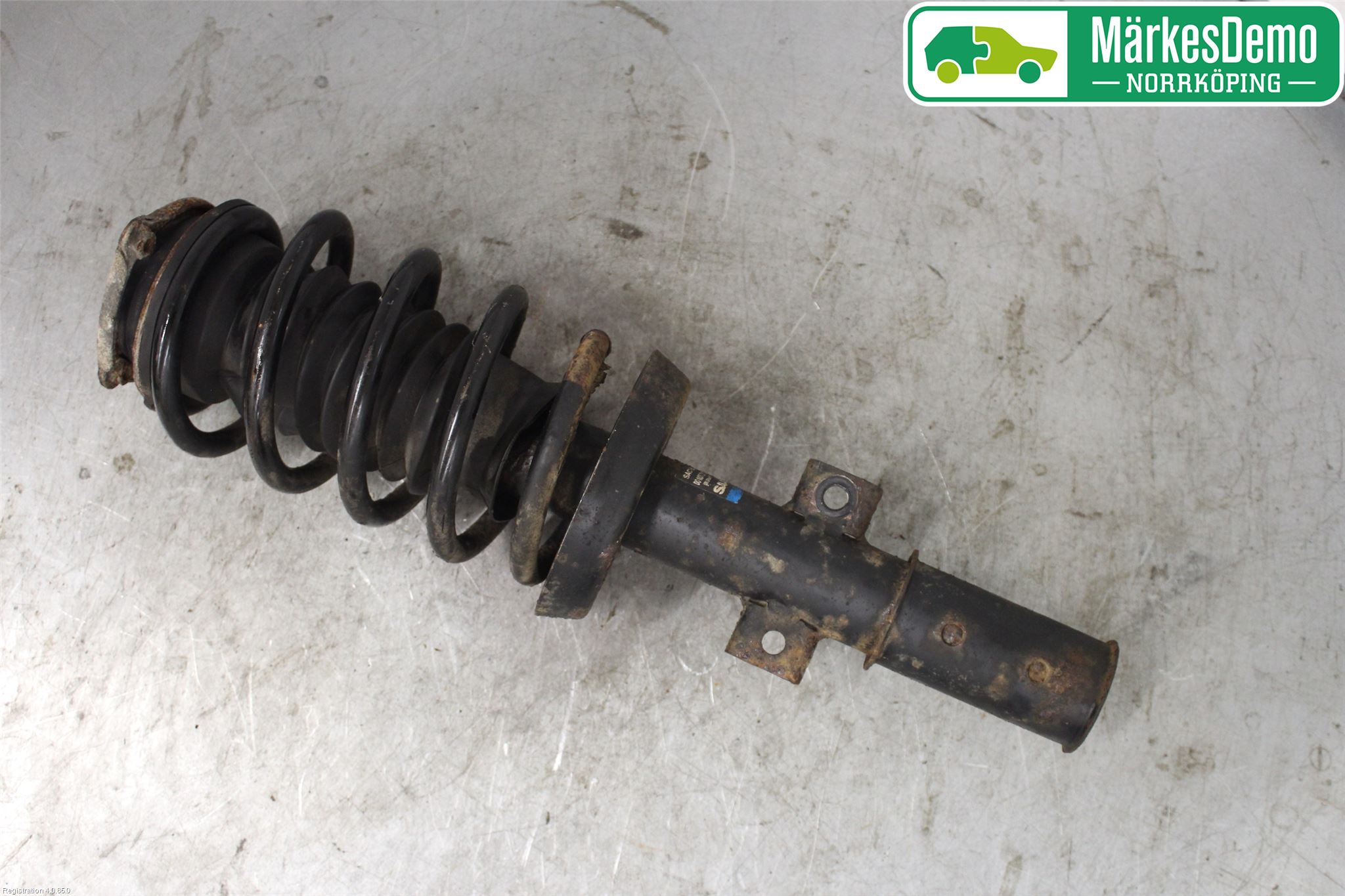 Saab 9-5     06-10 Fjäderben Fram Höger