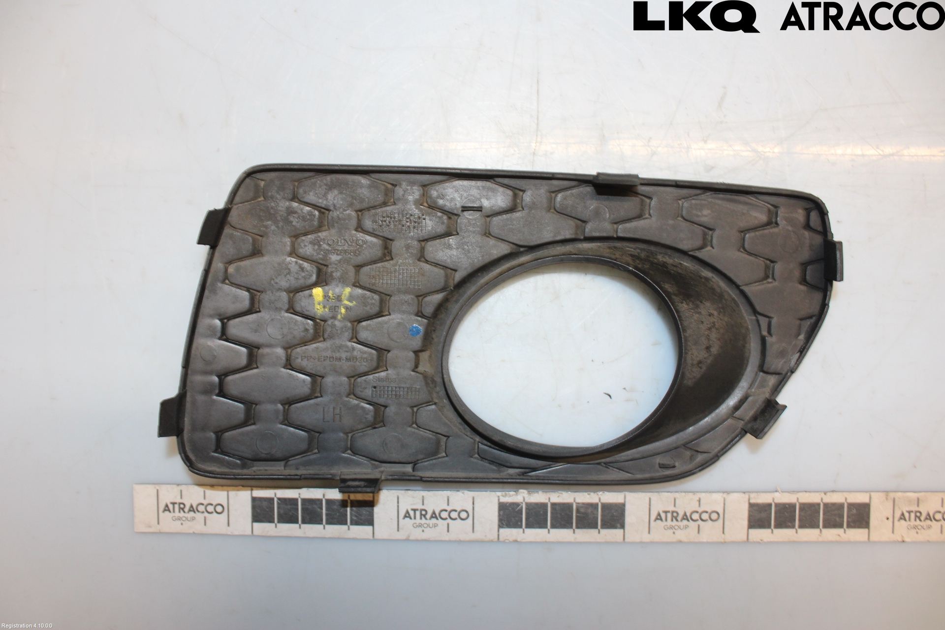 Volvo XC70 08-13 Dimljussarg Fram