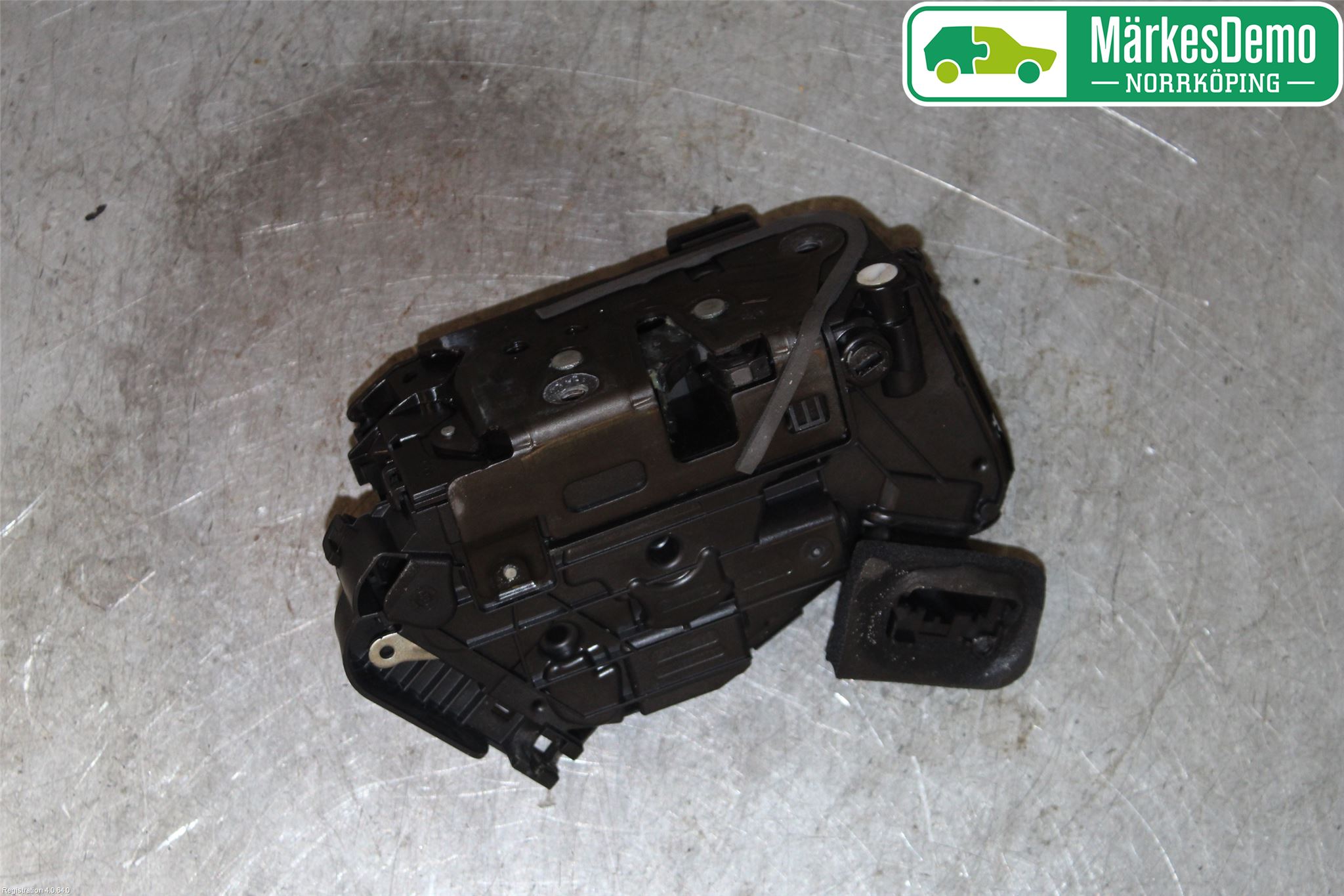 Skoda FABIA 15-21 Låskista-Dörrlås