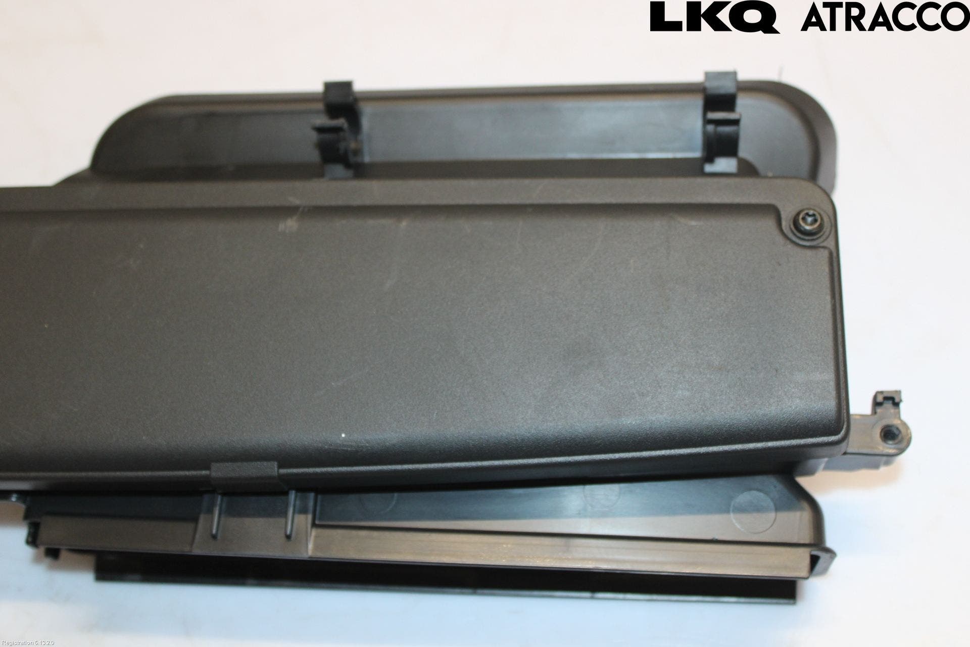 Volkswagen VW GOLF / E-GOLF VIII 20- Deflektor Plåt-Plast Kylning
