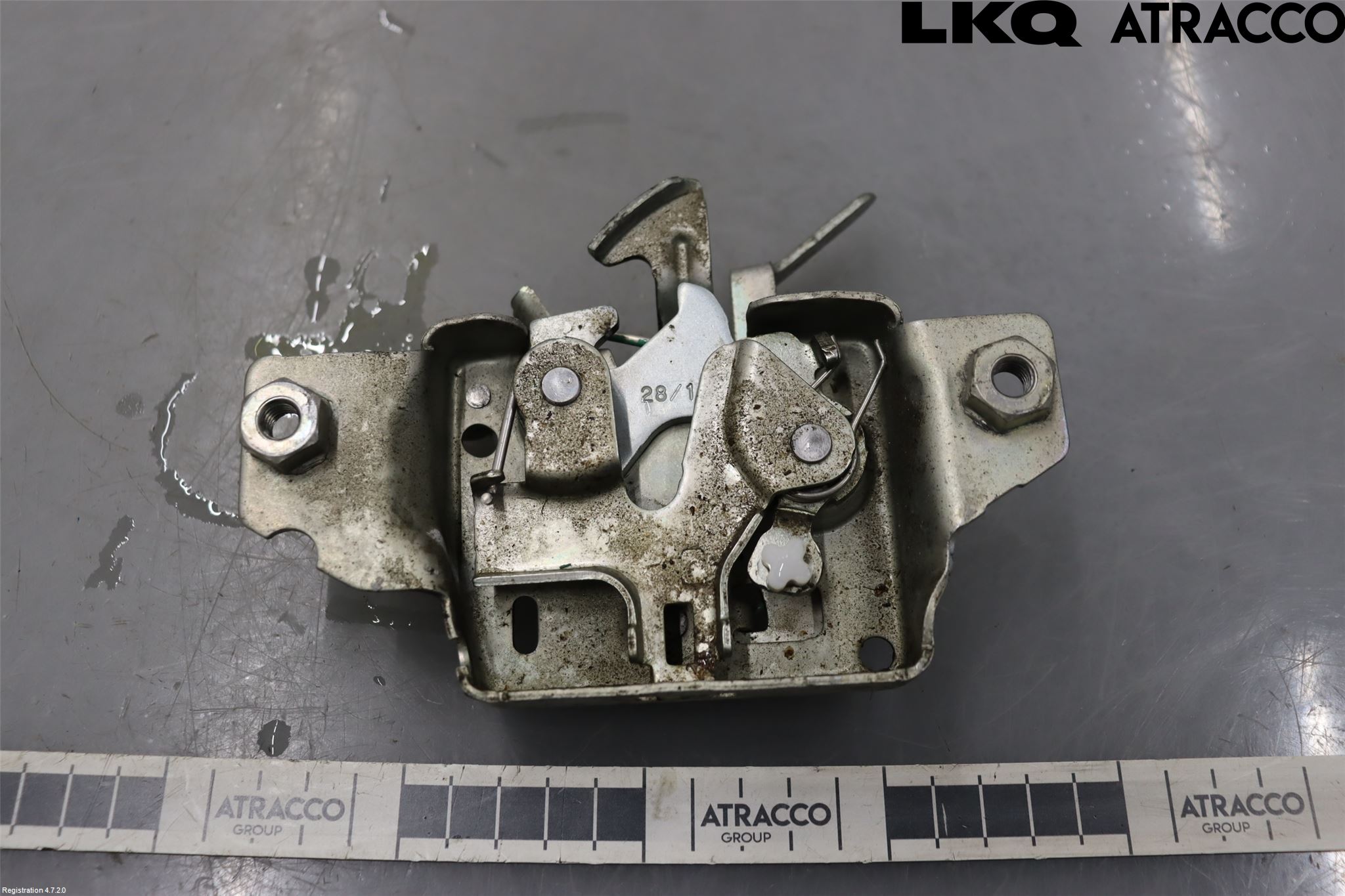 Renault CLIO III  09-12 Huvlås