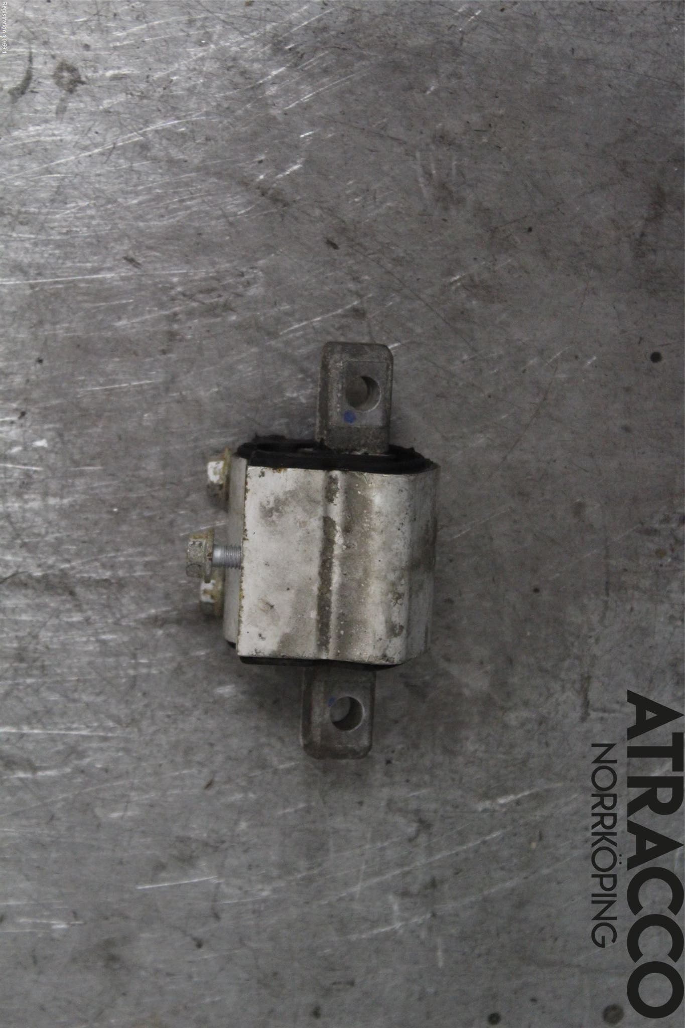 Mercedes-Benz MB C-KLASS (W204) 07-15 Motorkudde