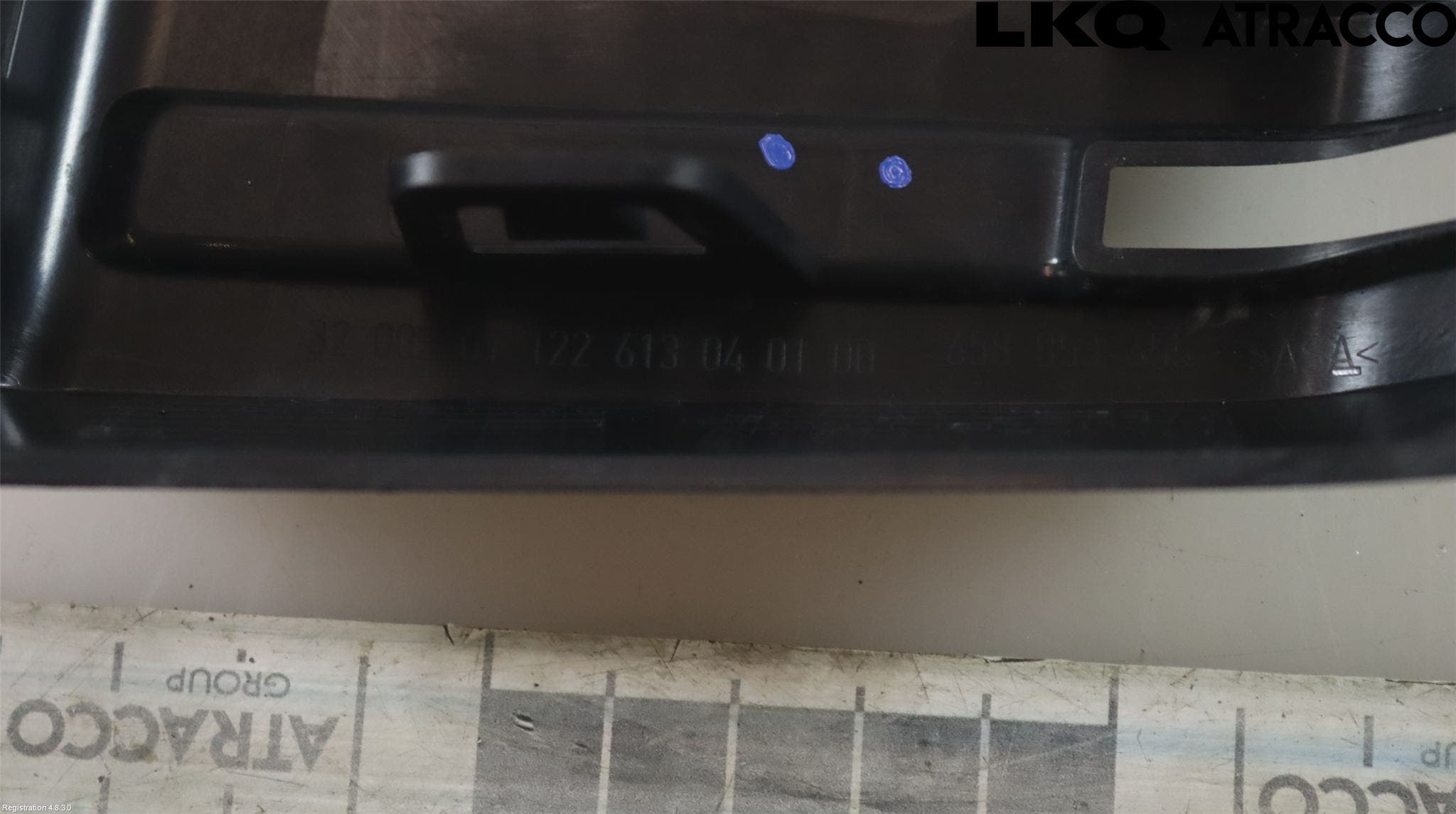 Skoda KAMIQ 20- Grilldel Mitt