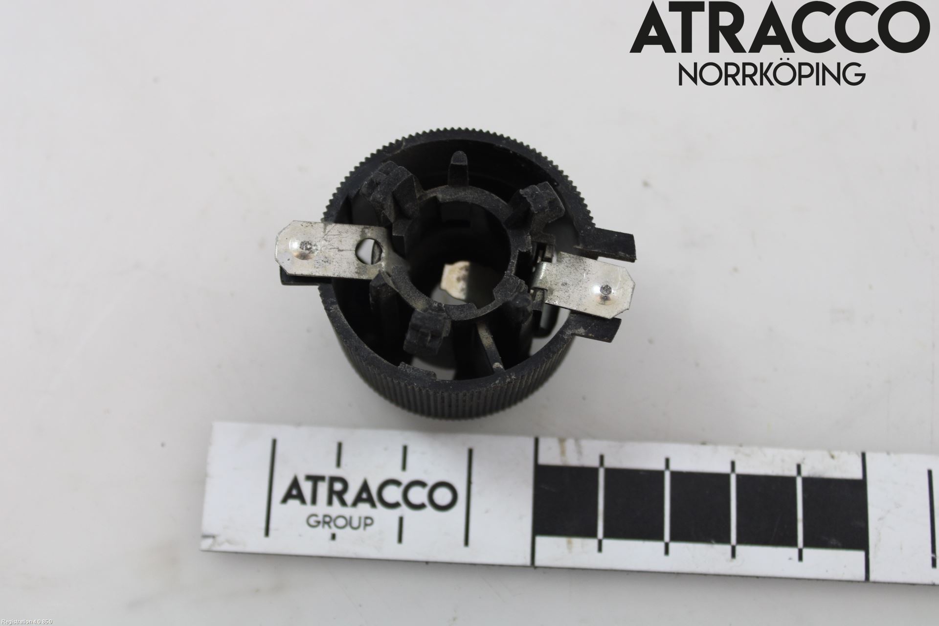 Volvo 740 84-87 Bakljuslamphållare Lucka