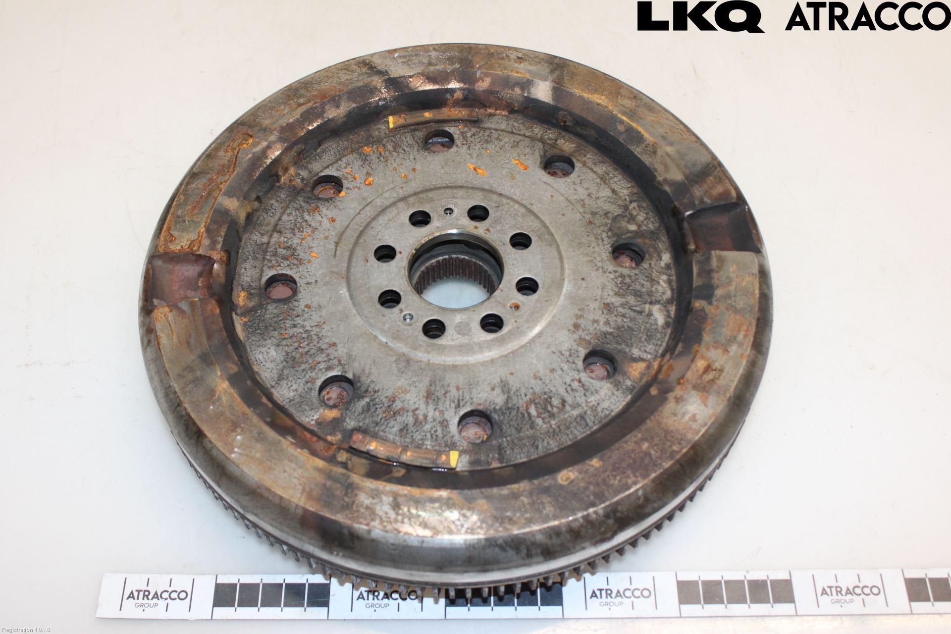 Volkswagen VW PASSAT 15-19 Svänghjul Aut