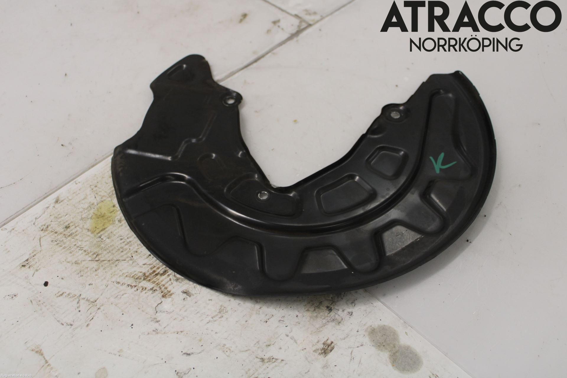 Seat LEON 20- Bromssköld Fram