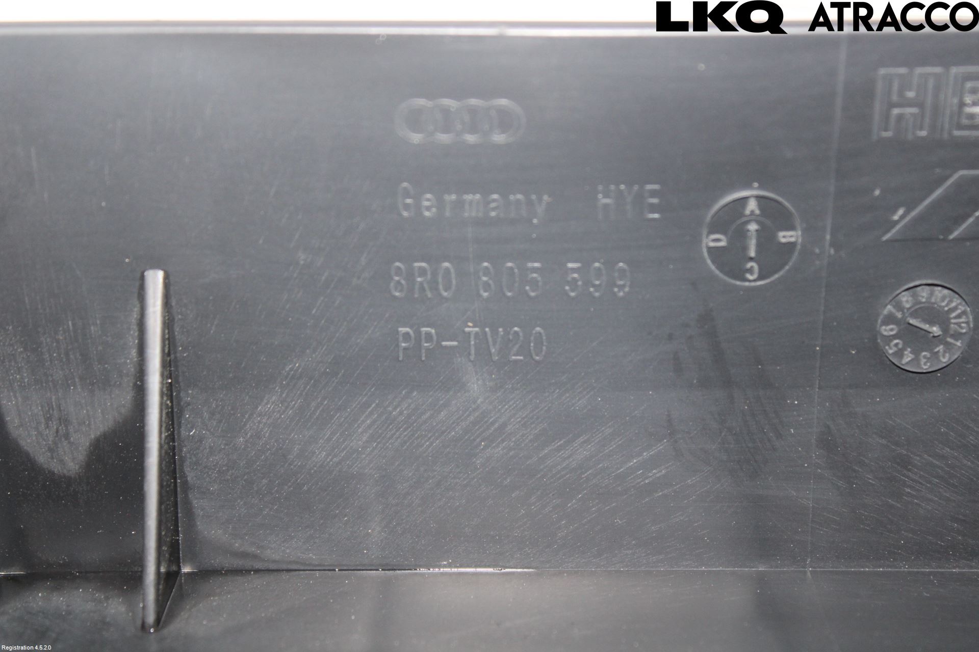 Audi Q5 09-16 Frontplåt