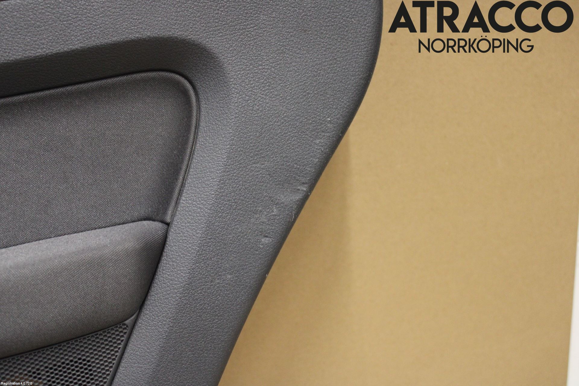 Volkswagen VW TOURAN 10-15 Dörrklädsel Hö