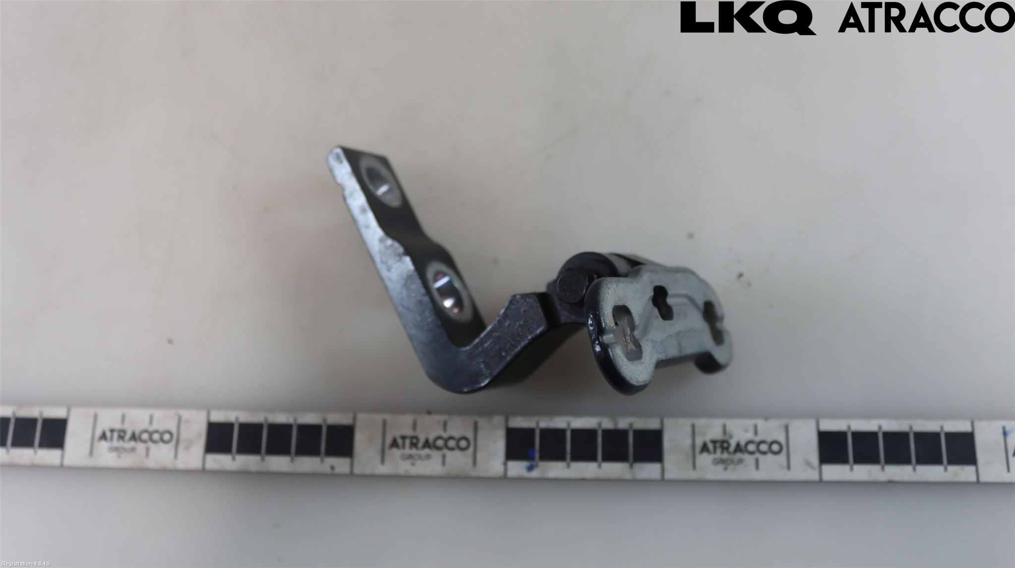 Volvo V90 17->> Dörrgångjärn