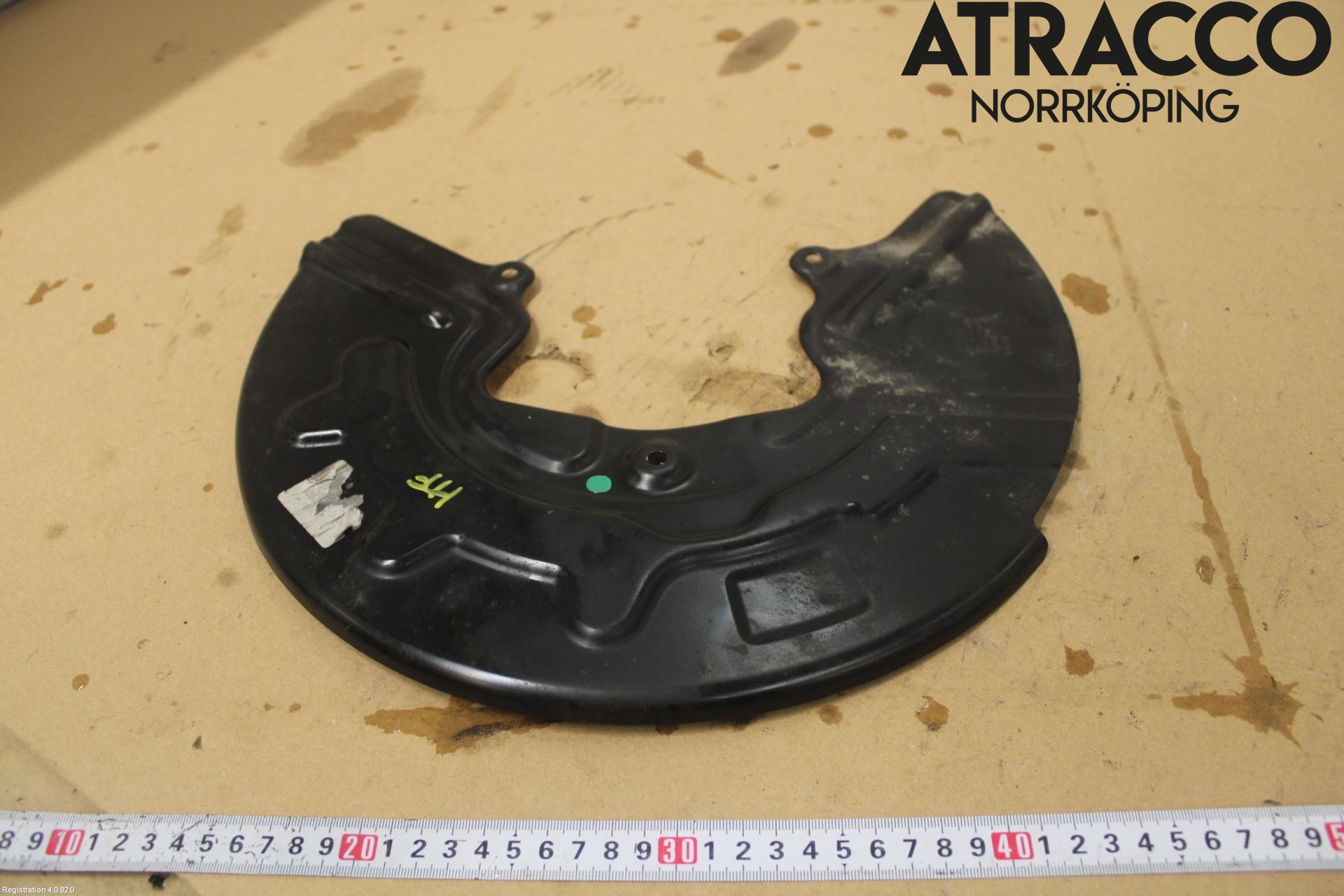 Volkswagen VW ID.4 21- Bromssköld Fram