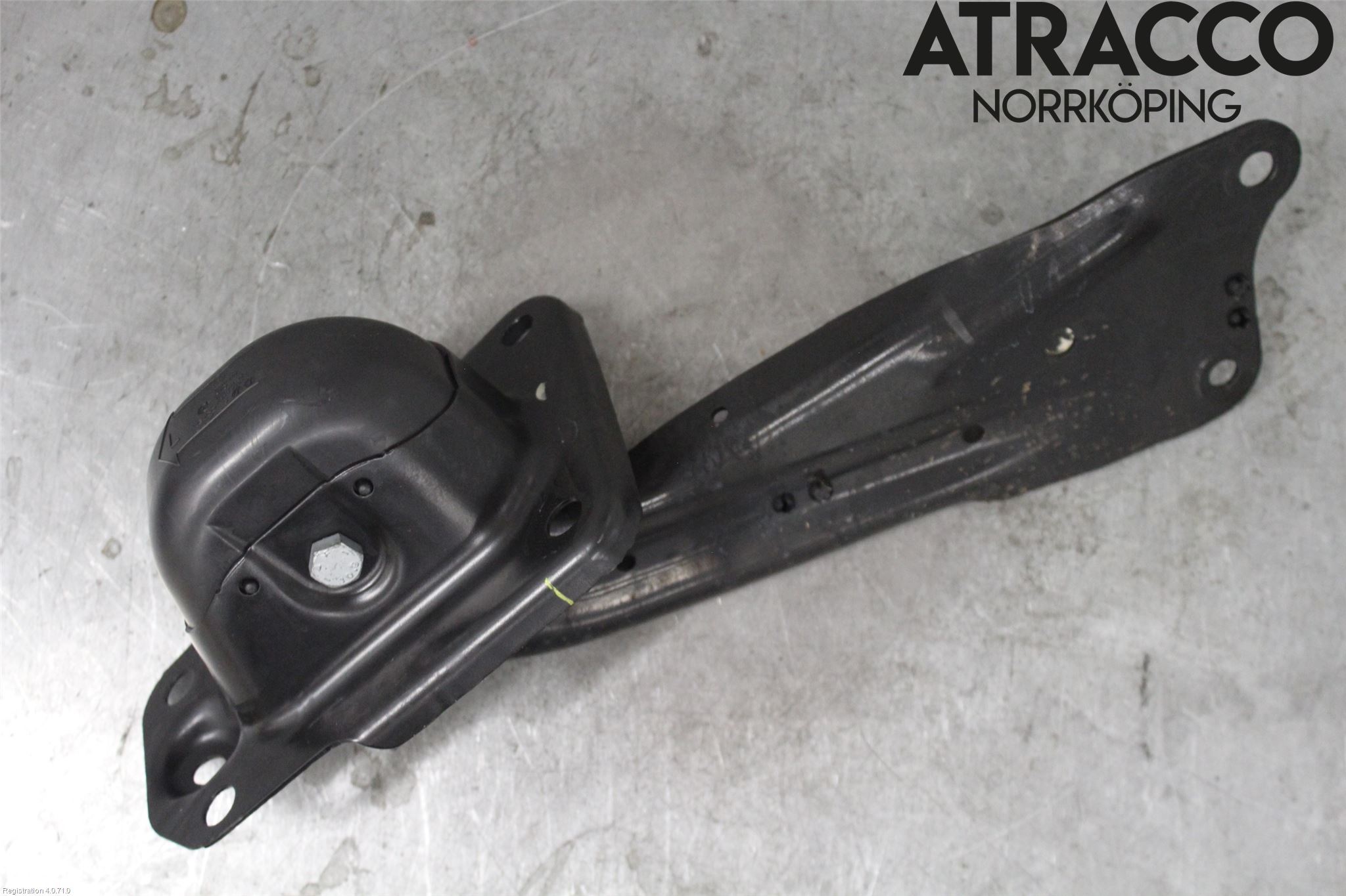 Cupra ATECA 19- Bärarm Bak Vänster