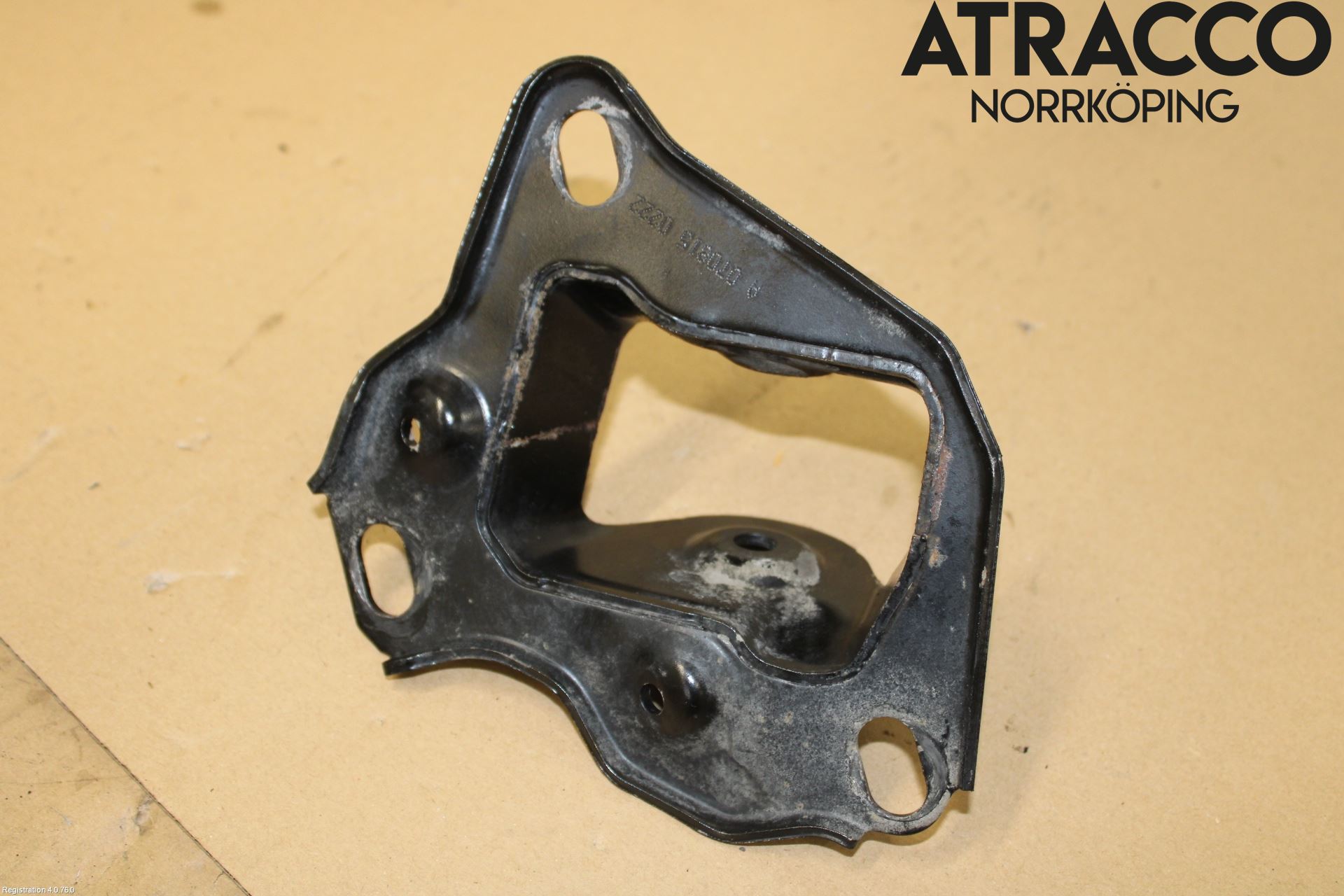 BMW X1 F48 15-22 Bakaxel Fäste