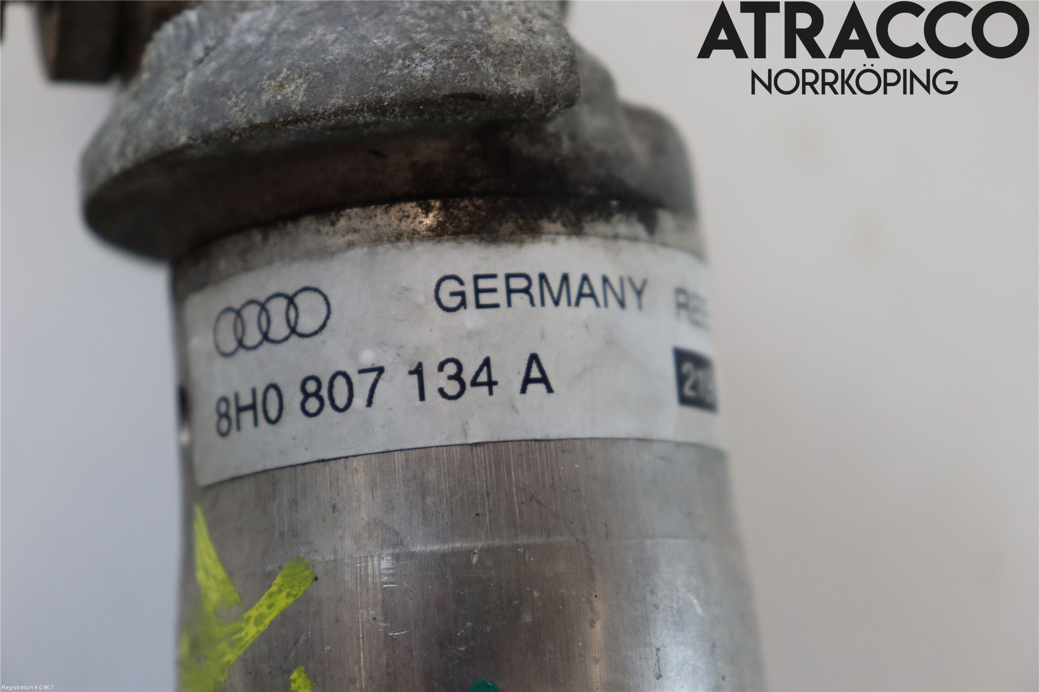 Audi A4/S4 01-05 Stötfångarbärjärn Fram