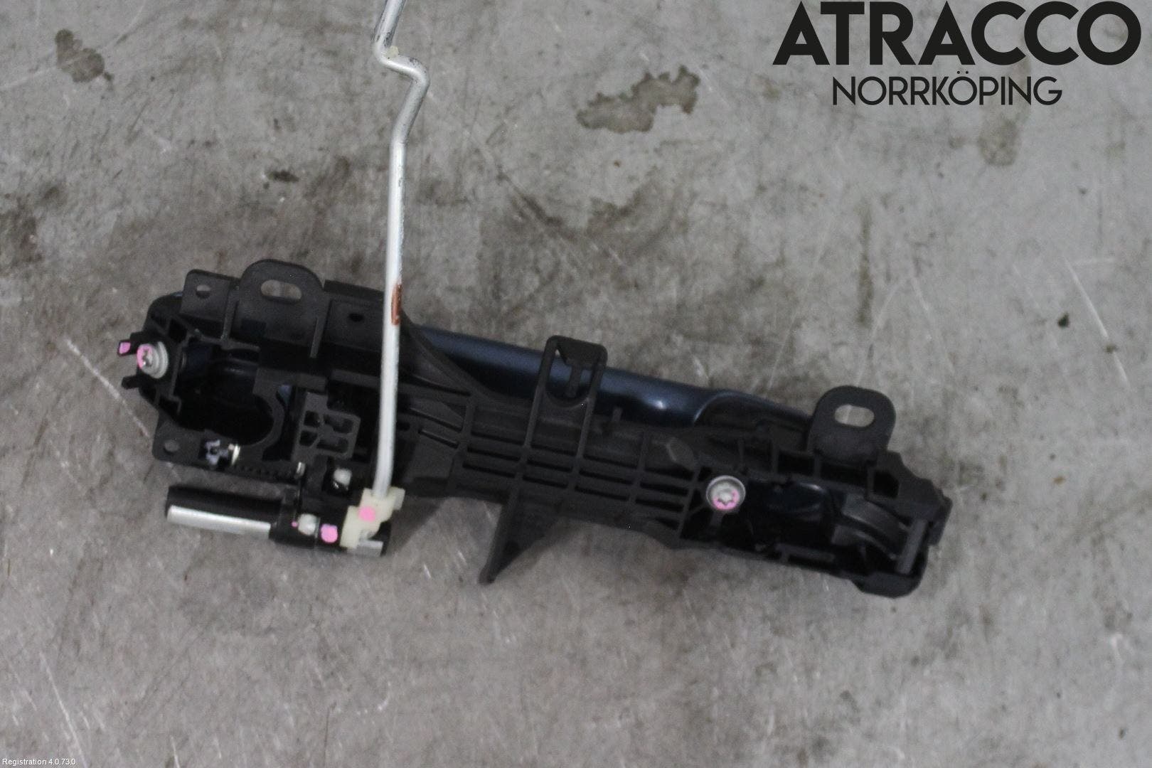 Toyota AURIS 13-19 Dörrhandtag Yttre Hö