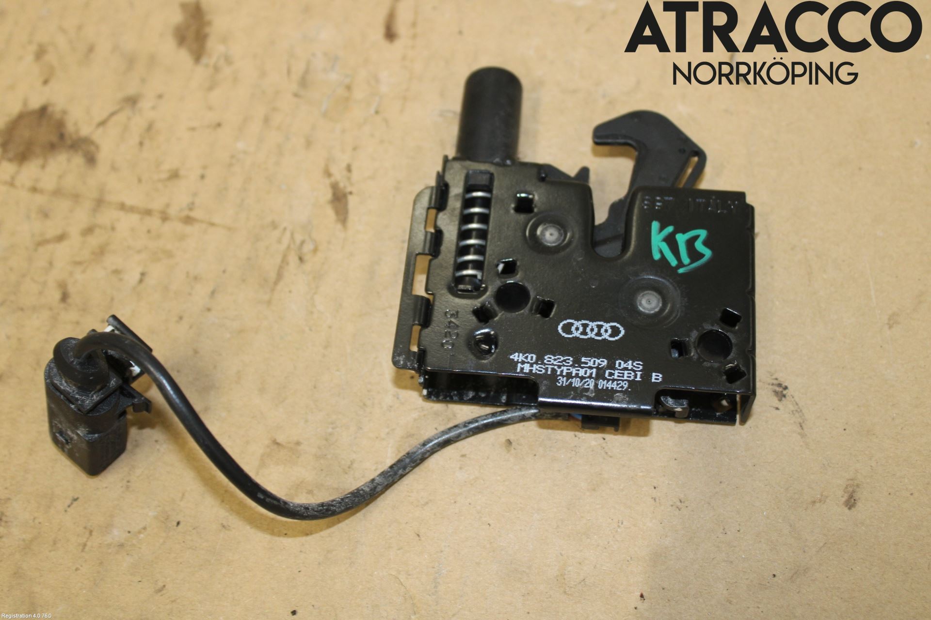 Volkswagen VW GOLF / E-GOLF VIII 20- Huvlås