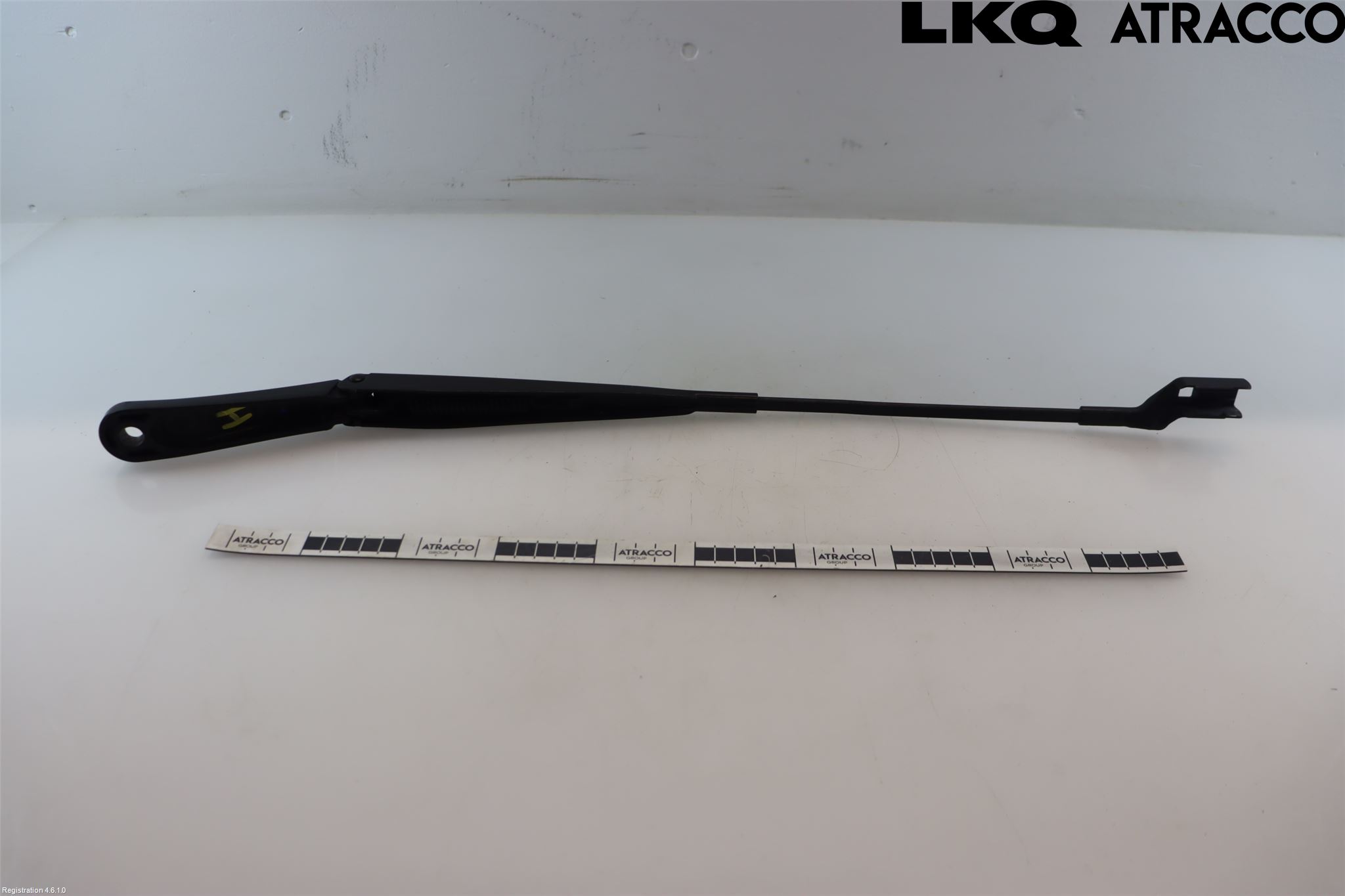 Jaguar F-PACE Torkararm Armar Vindruta