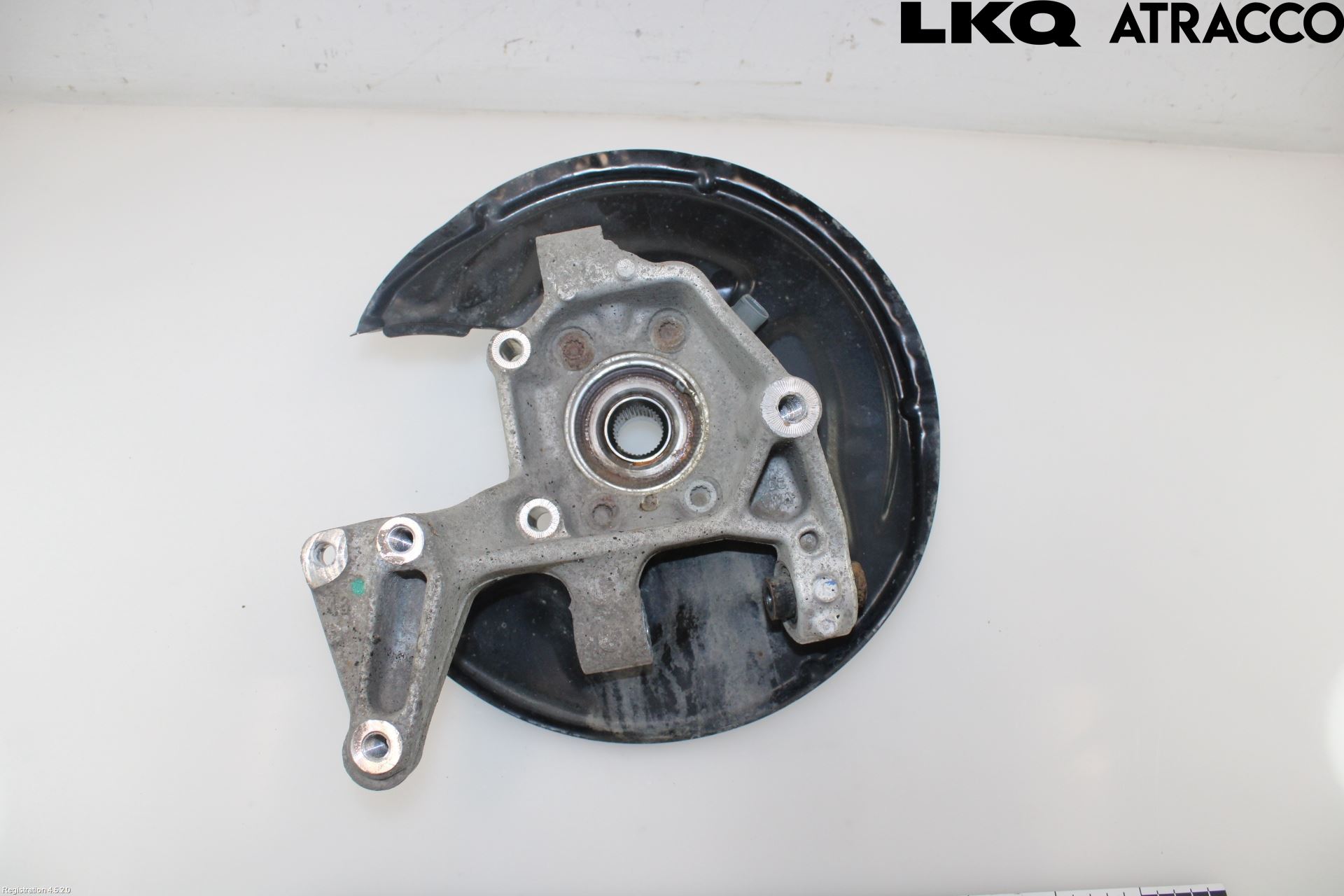 Volkswagen VW PASSAT 11-14 Hjullagerhus-Spindel Hö B