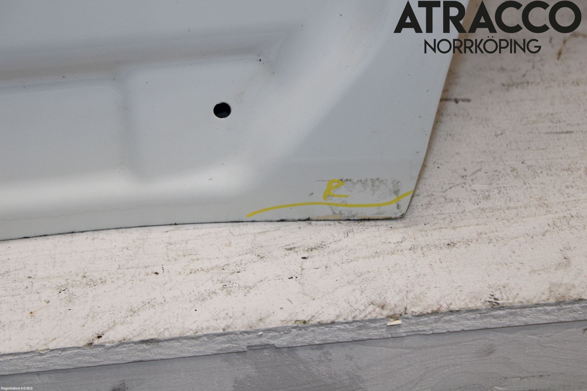 Iveco DAILY 14->> Dörr Fram Höger