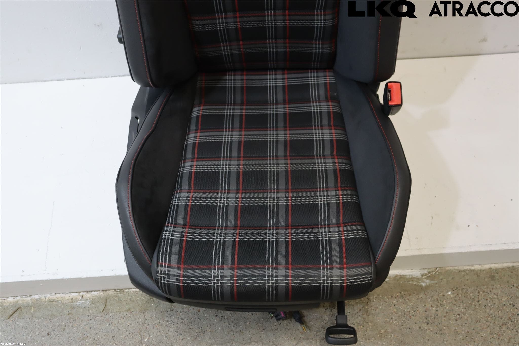 Volkswagen VW GOLF / E-GOLF VII 13-20 Inredning Stol Fram Hö