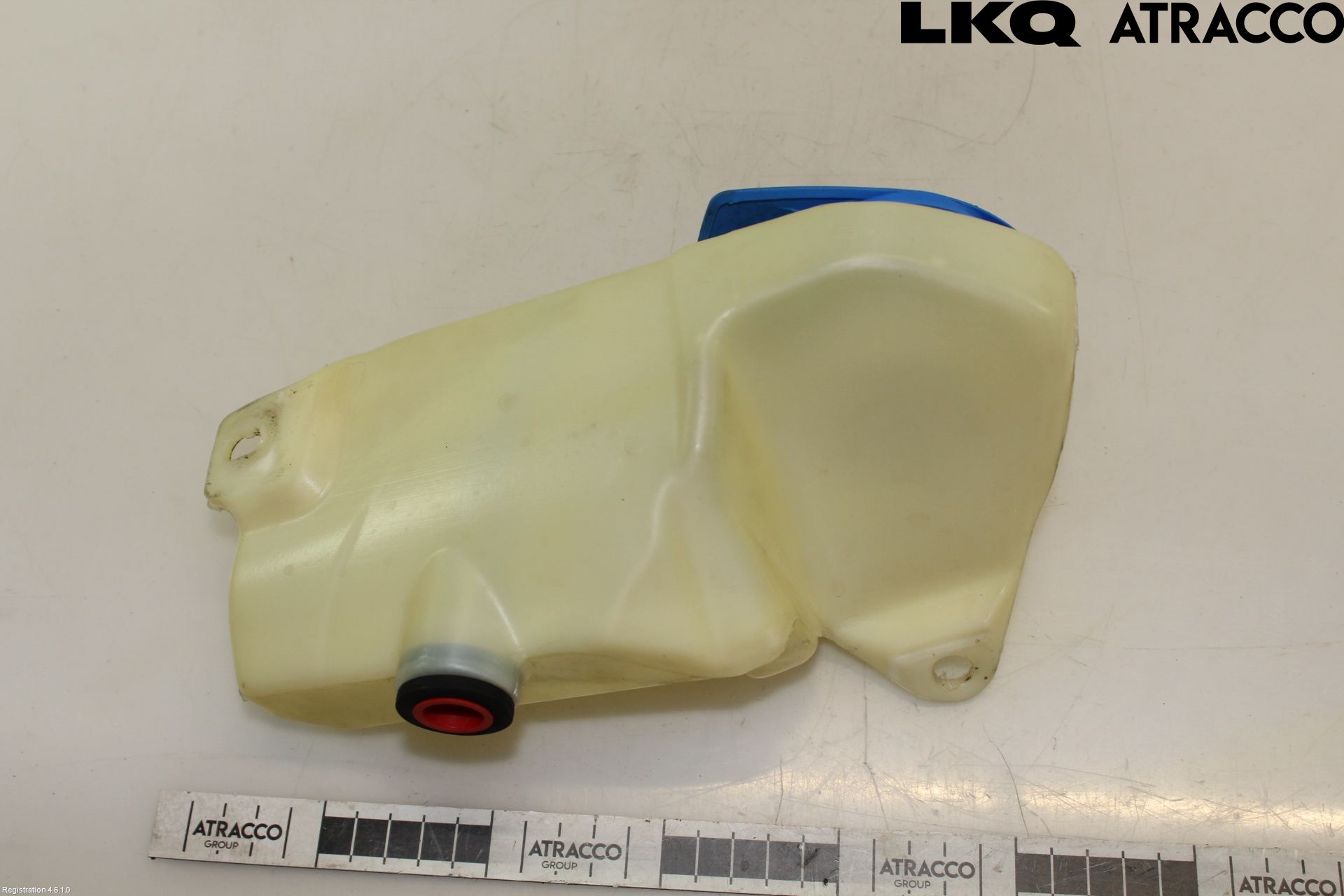 Audi A4/S4 01-05 Spolartank Vindruta