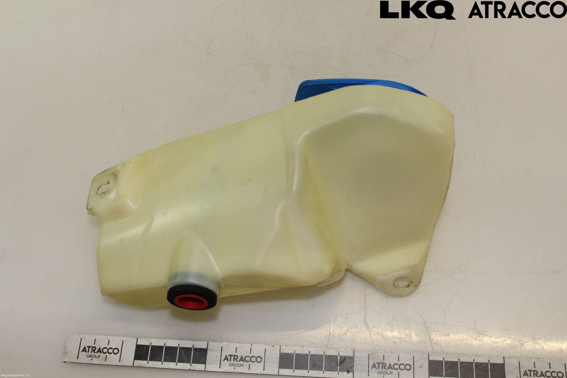 Audi A4/S4 01-05 Spolartank Vindruta