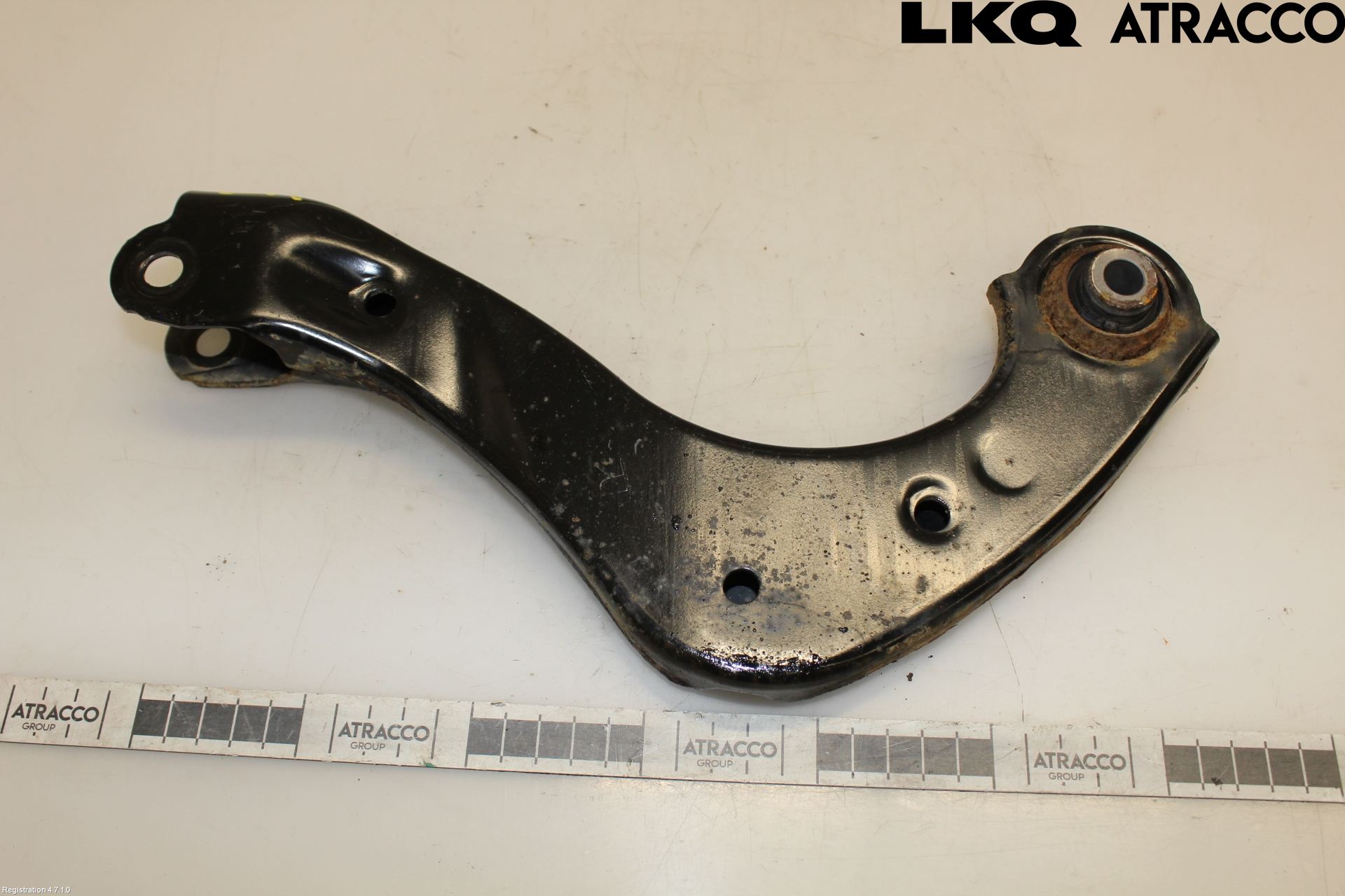 Toyota COROLLA 19- Bärarm Bak Övre Höger