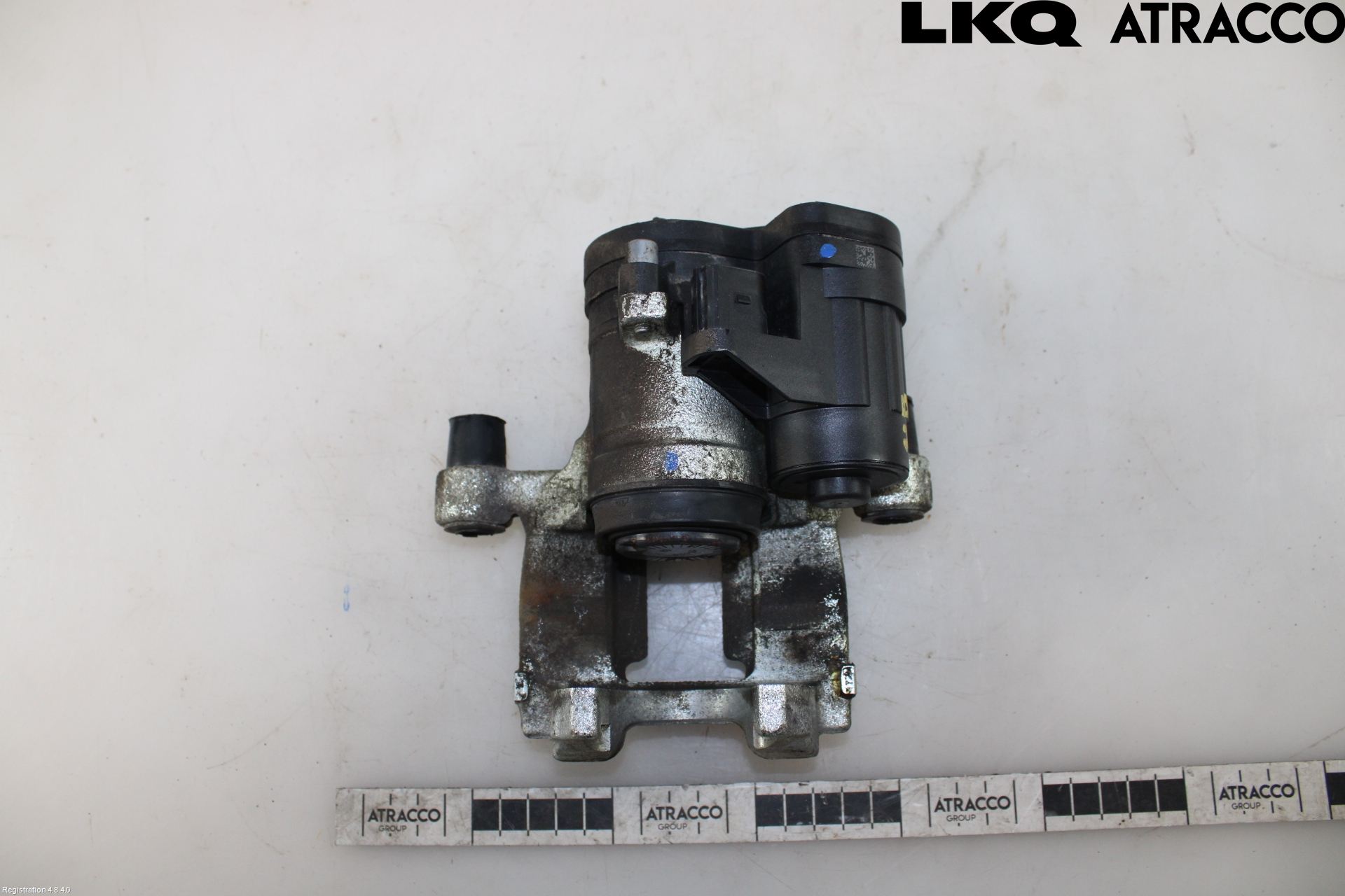 MG 4 23- Bromsok Bak Höger