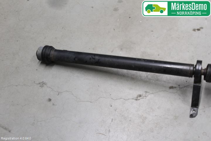 Audi A4/S4 B9 16-19 Mellanaxel Komp