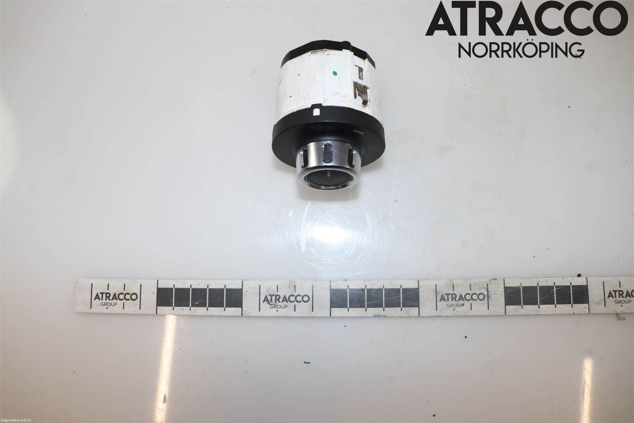 Volkswagen VW TOUAREG 7P 11-18 Strömställare Fyrhjulsdrift