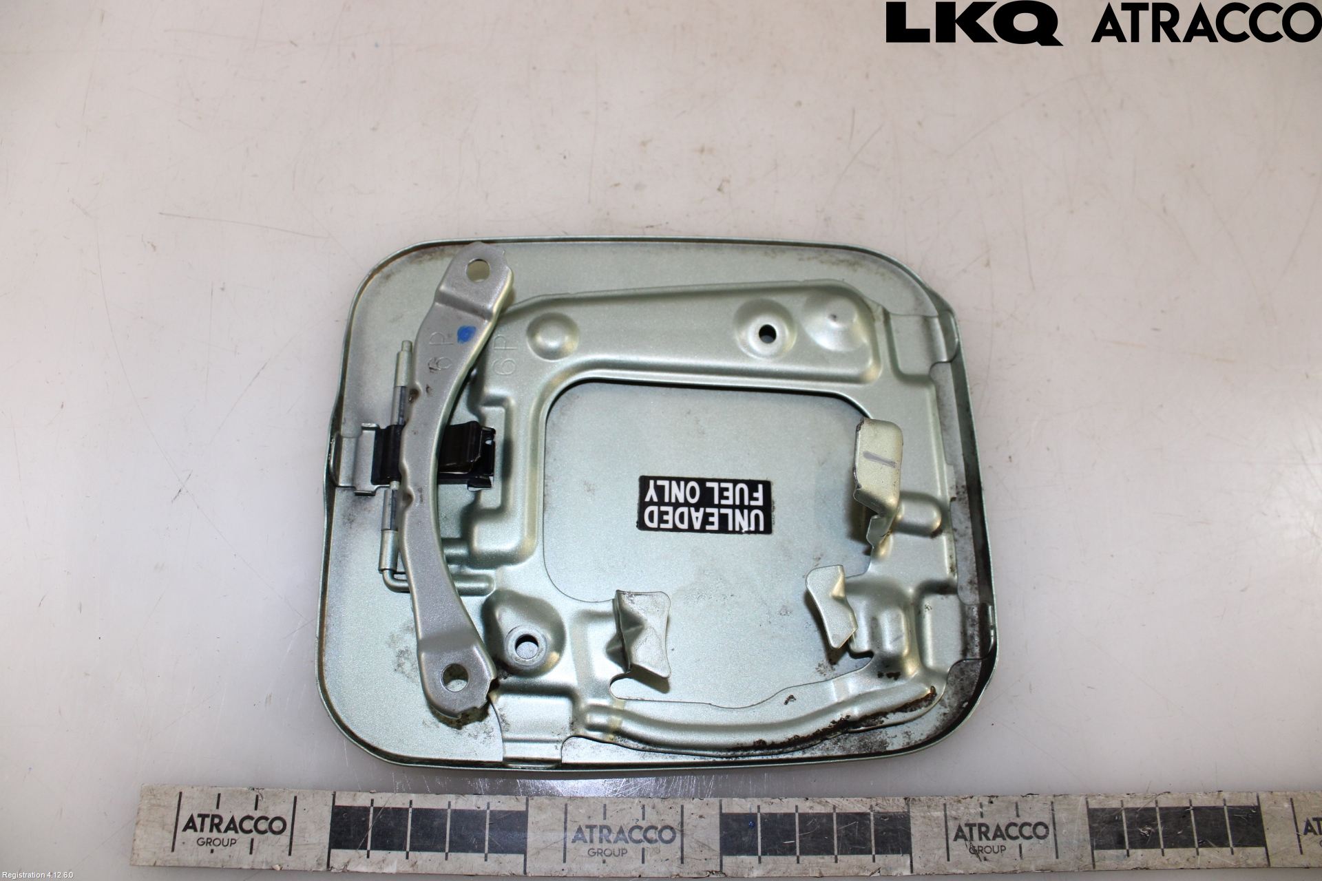 Toyota PRIUS NWH20 04-08 Tanklucka