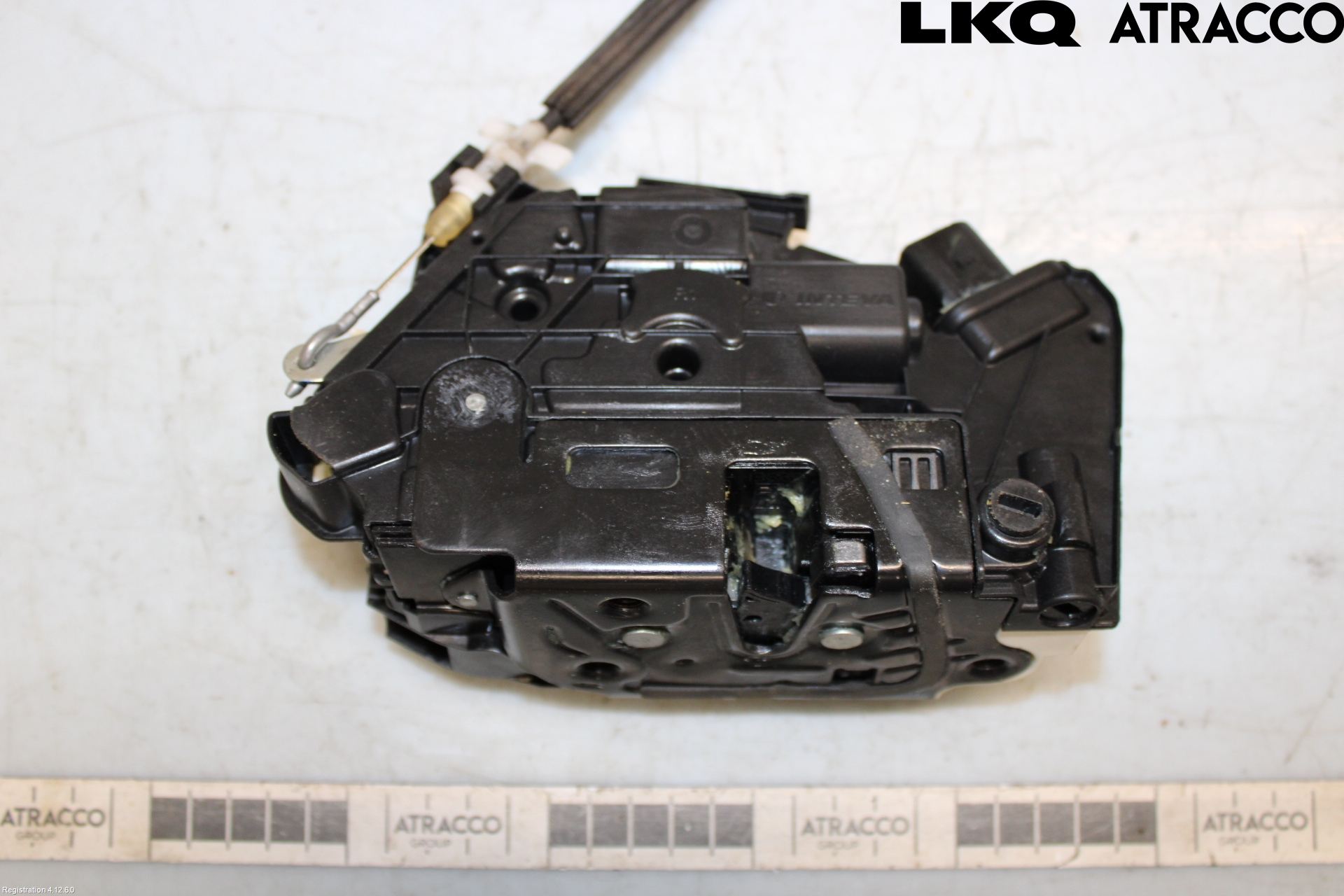 Volkswagen VW AMAROK 2H 10-22 Låskista-Dörrlås