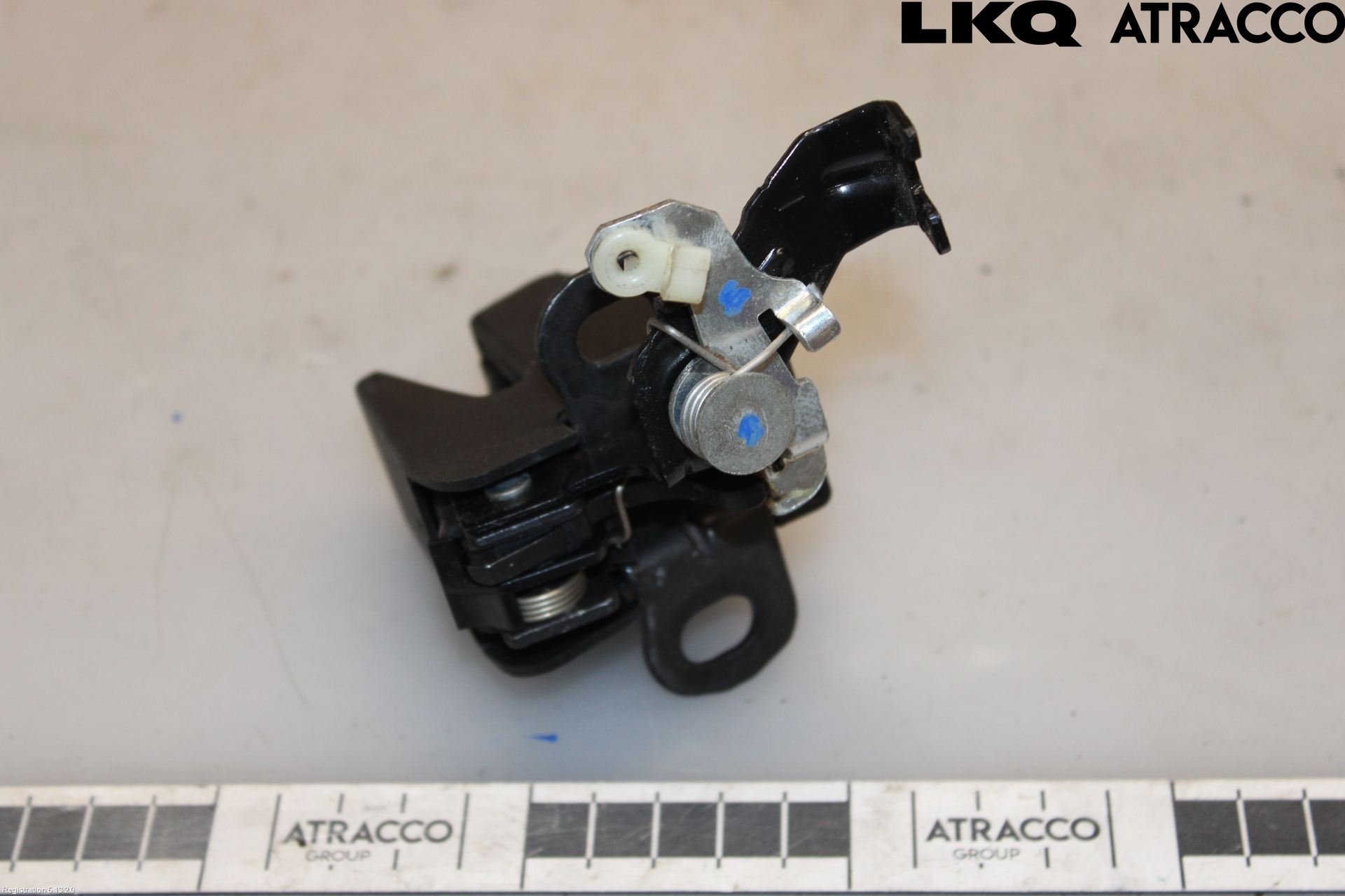Volkswagen VW CADDY 16-20 Låskista Baklucka