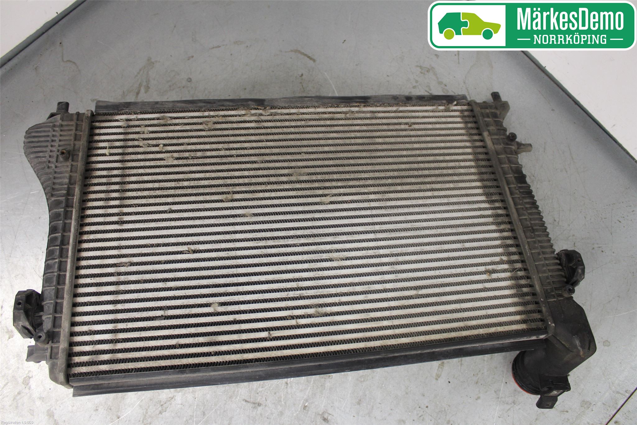 Volkswagen VW TOURAN 03-10 Laddluft-Intercooler Kyl