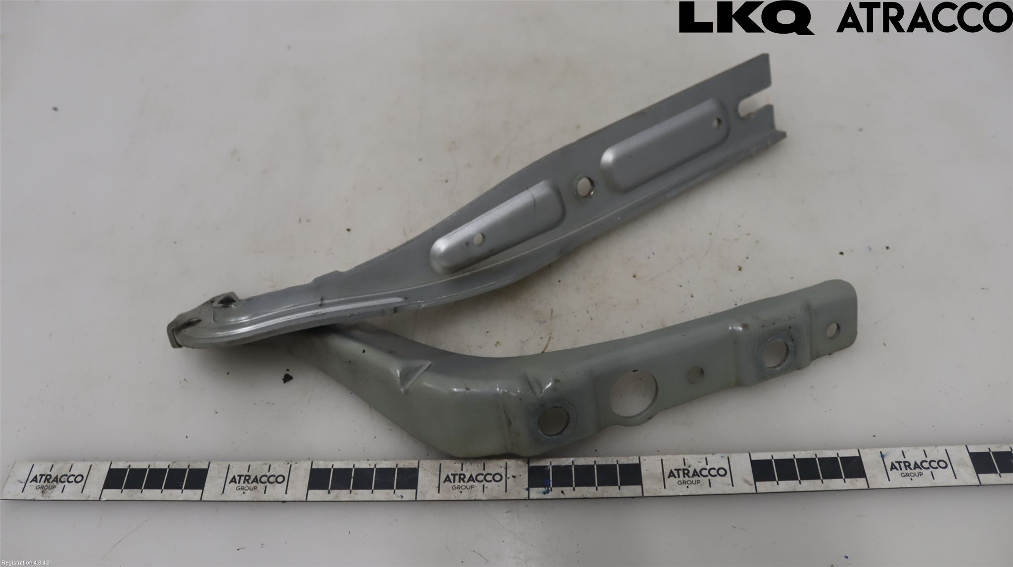 Peugeot 407 Huvgångjärn