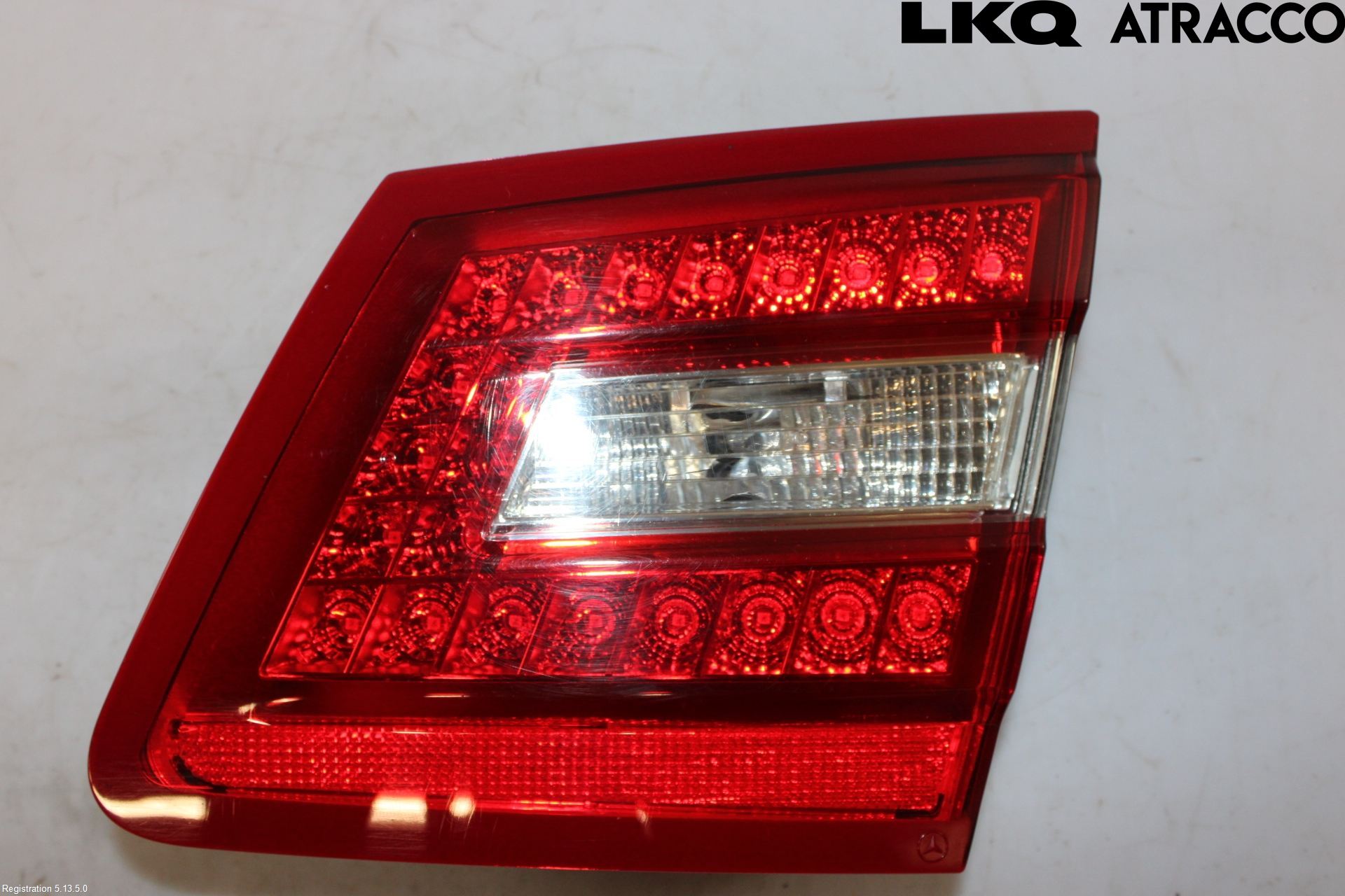 Mercedes-Benz MB E-KLASS (W212) 09-16 Bakljus Lucka Hö