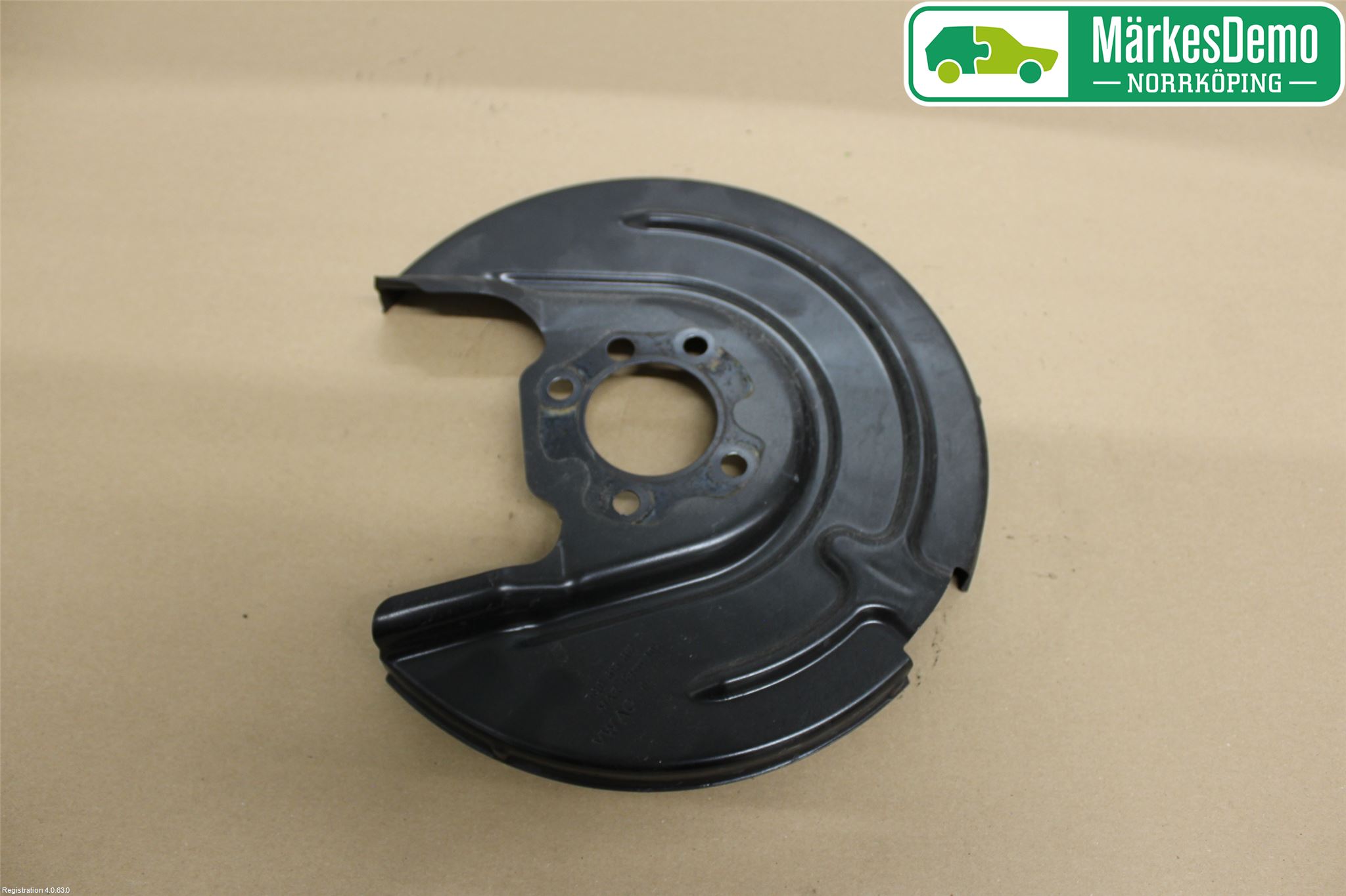 Volkswagen VW GOLF / E-GOLF VII 13-20 Bromssköld Bak