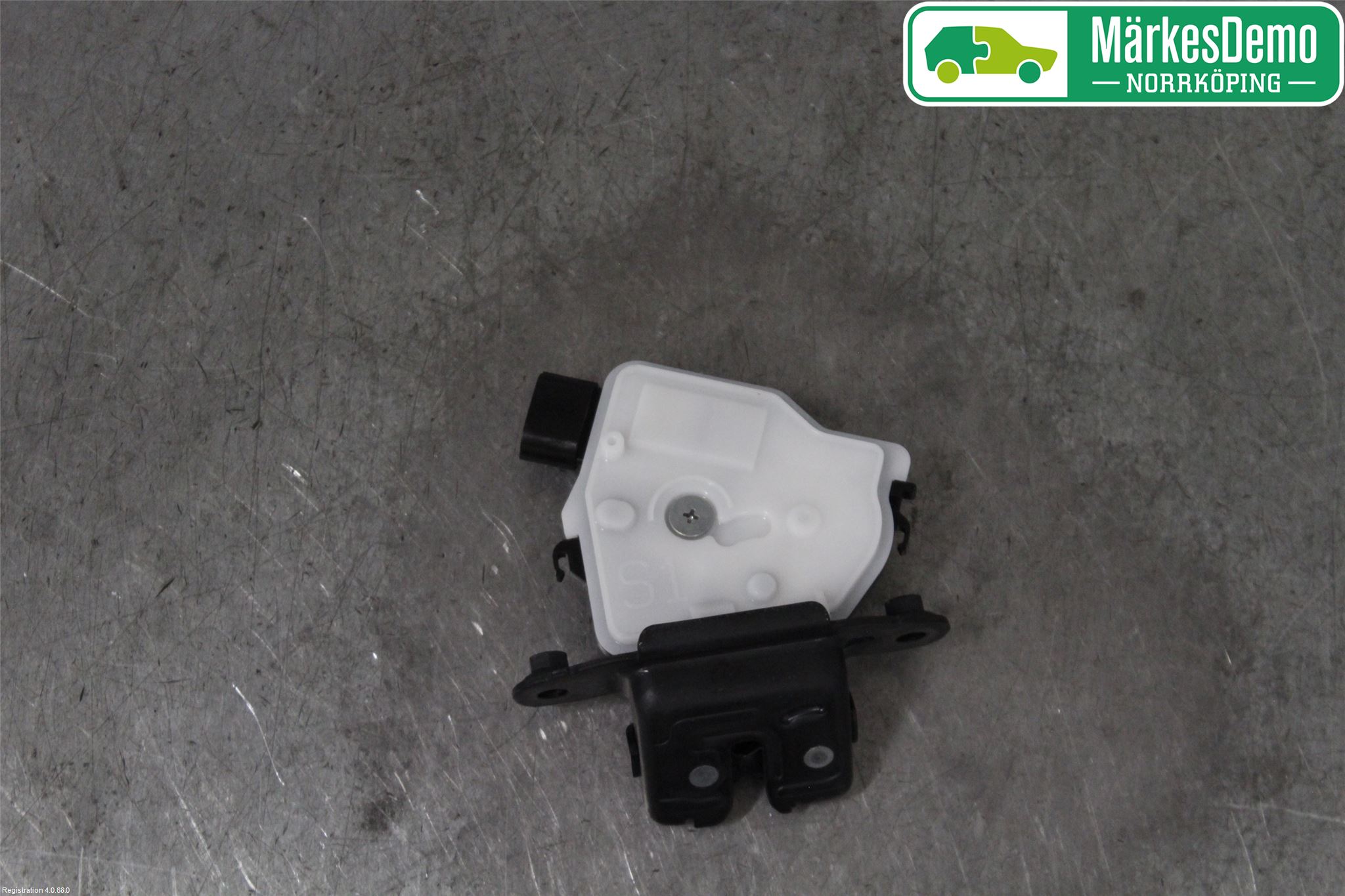 Toyota COROLLA 19- Låskista Baklucka