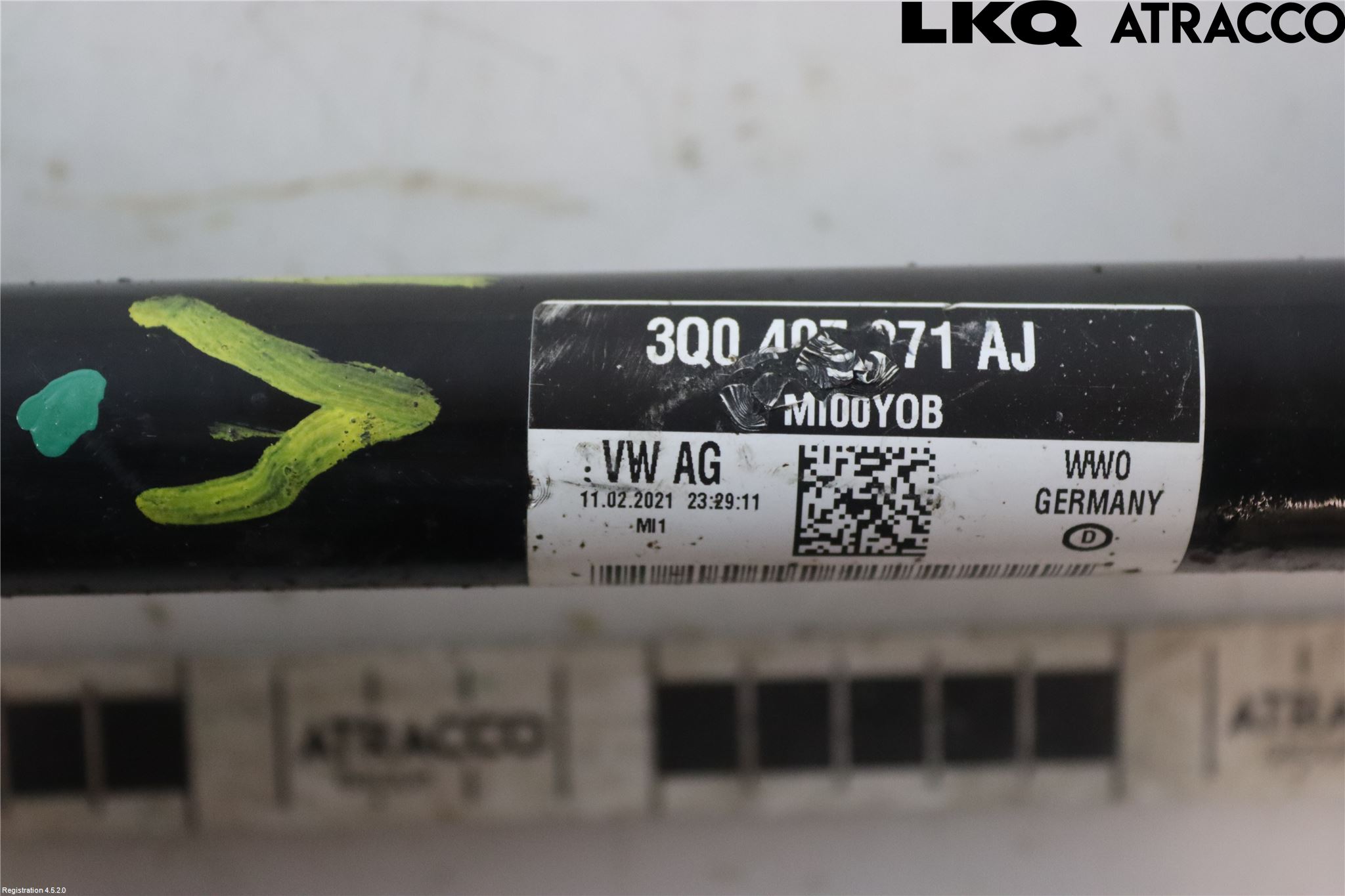 Skoda SUPERB 16-24 Drivaxel Fram Vänster