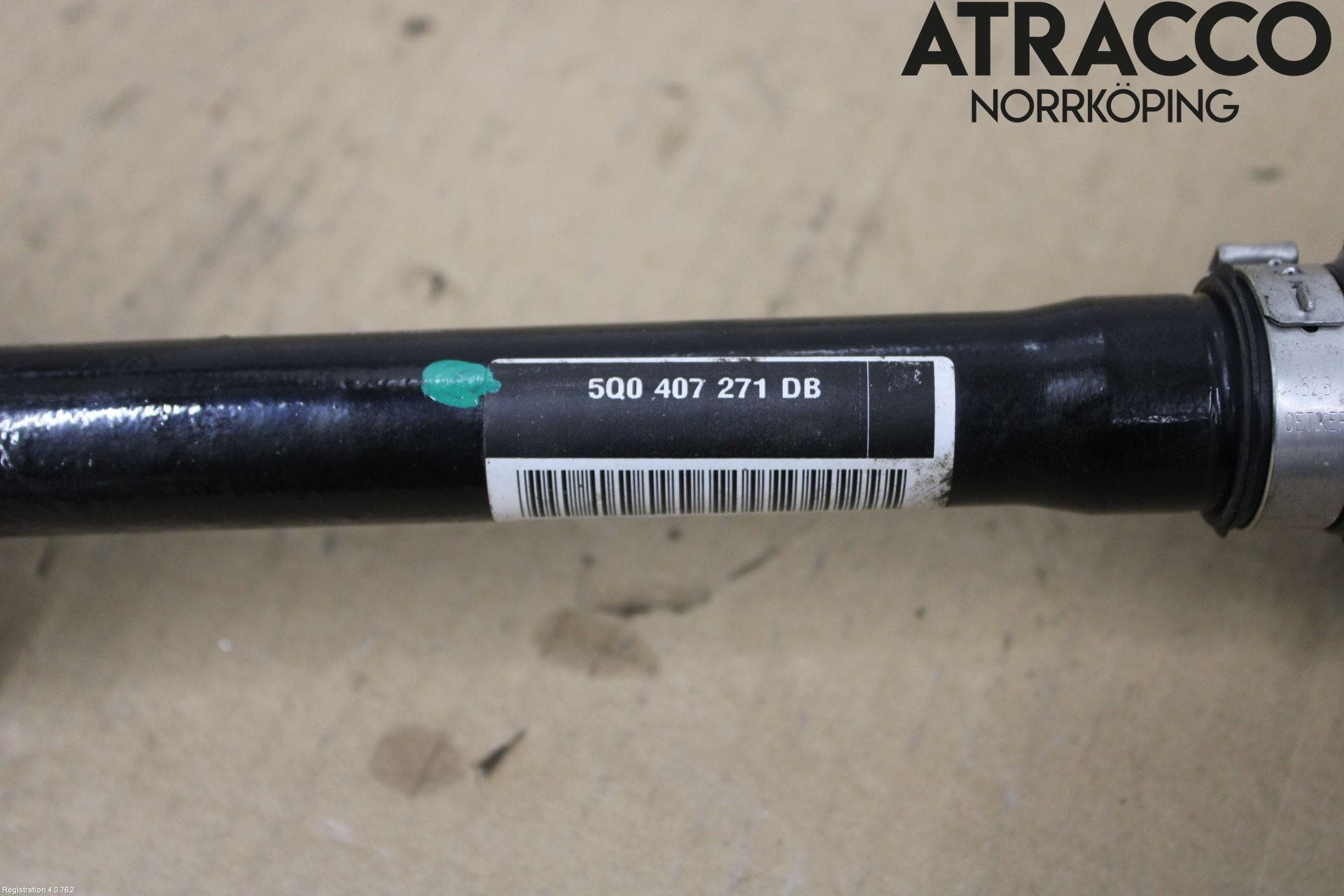 Volkswagen VW GOLF / E-GOLF VIII 20- Drivaxel Fram Vänster