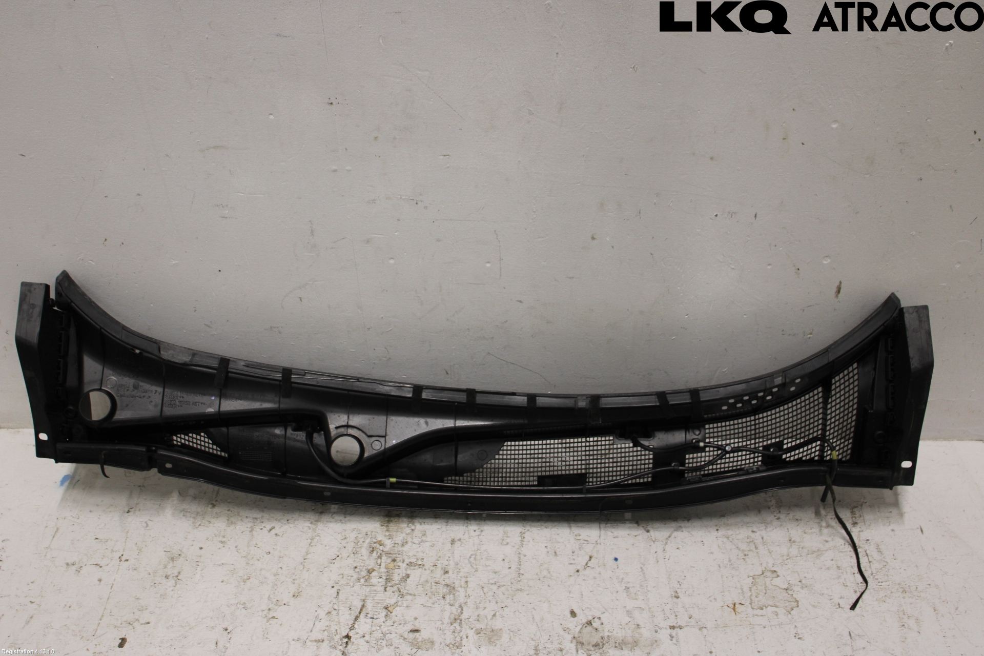 Nissan JUKE 14-19 Torpedplåt-Torpedplast