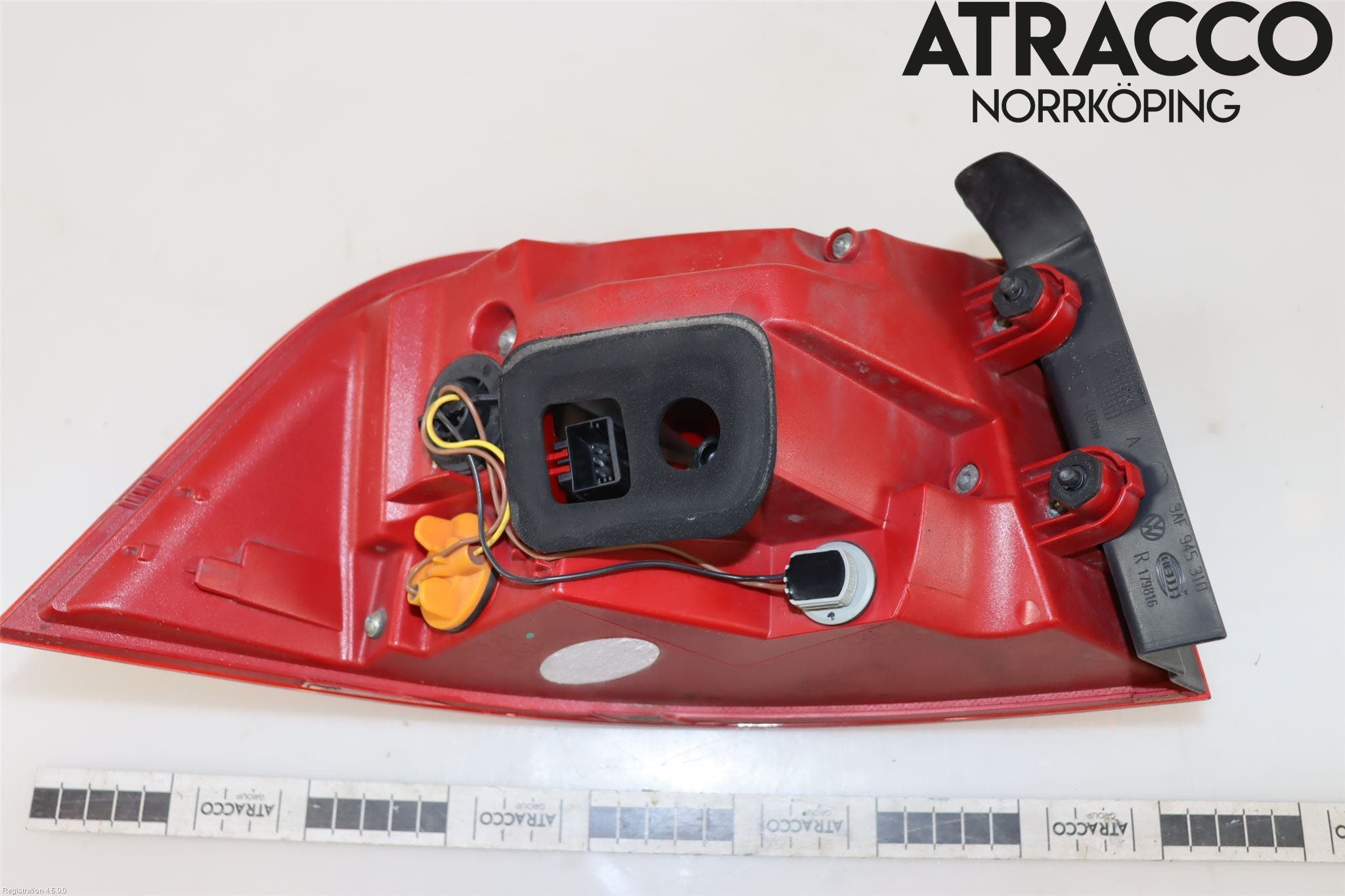 Volkswagen VW PASSAT 11-14 Bakljus Höger