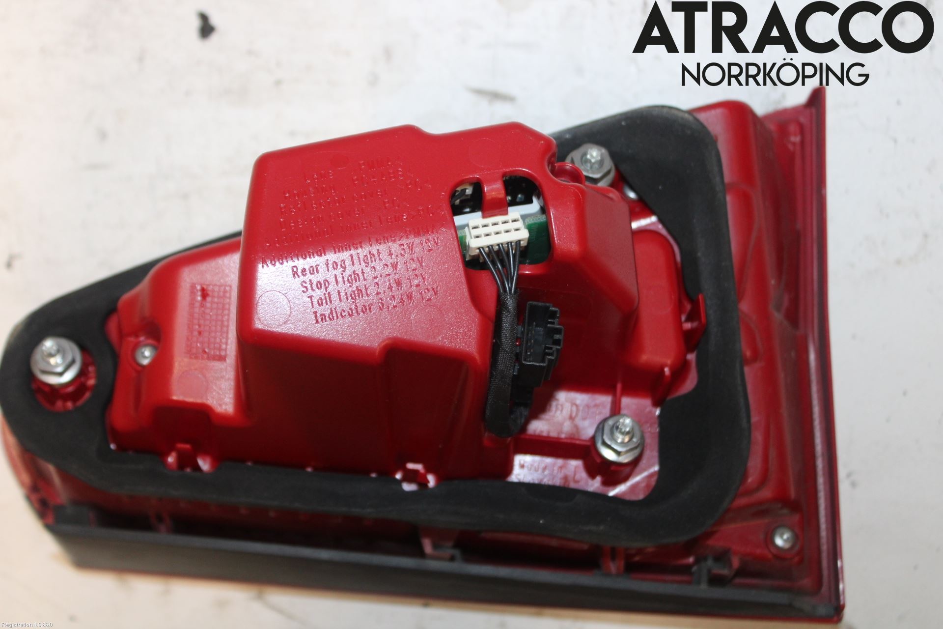 Audi A4 12-15 Bakljus Lucka Vä