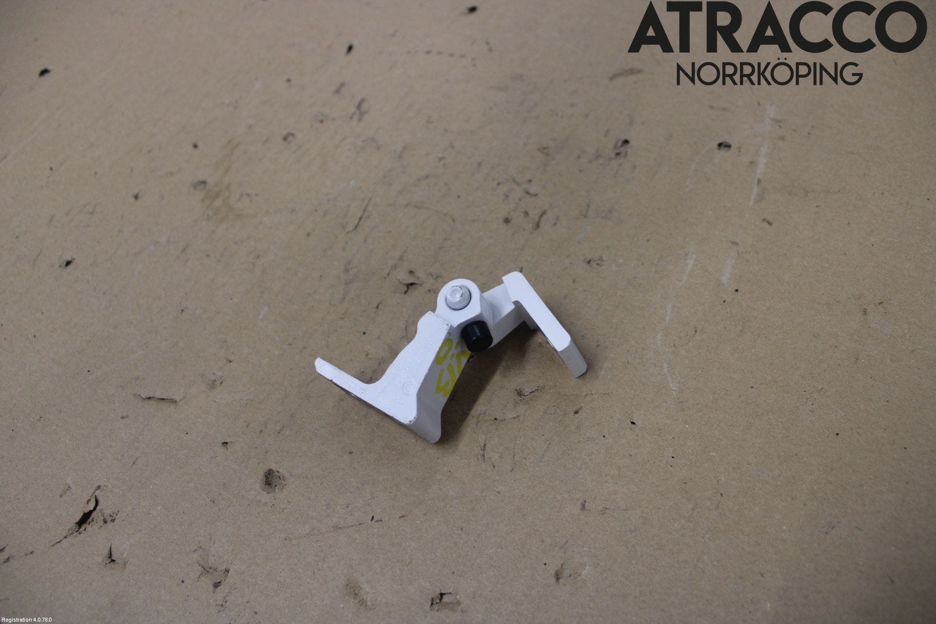 Skoda FABIA 15-21 Dörrgångjärn