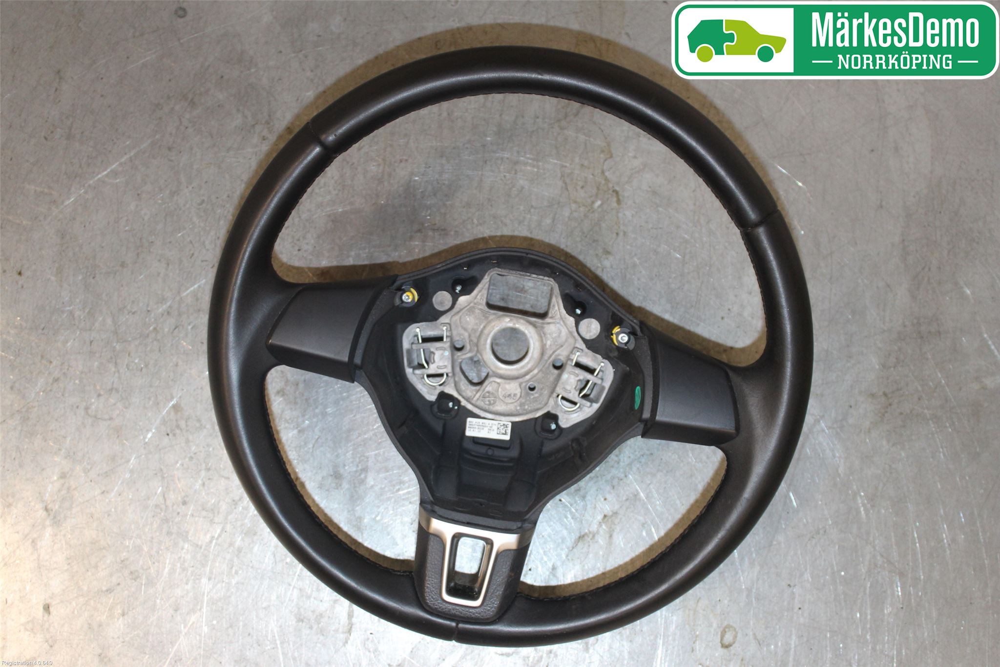 Volkswagen VW POLO 10-17 Ratt