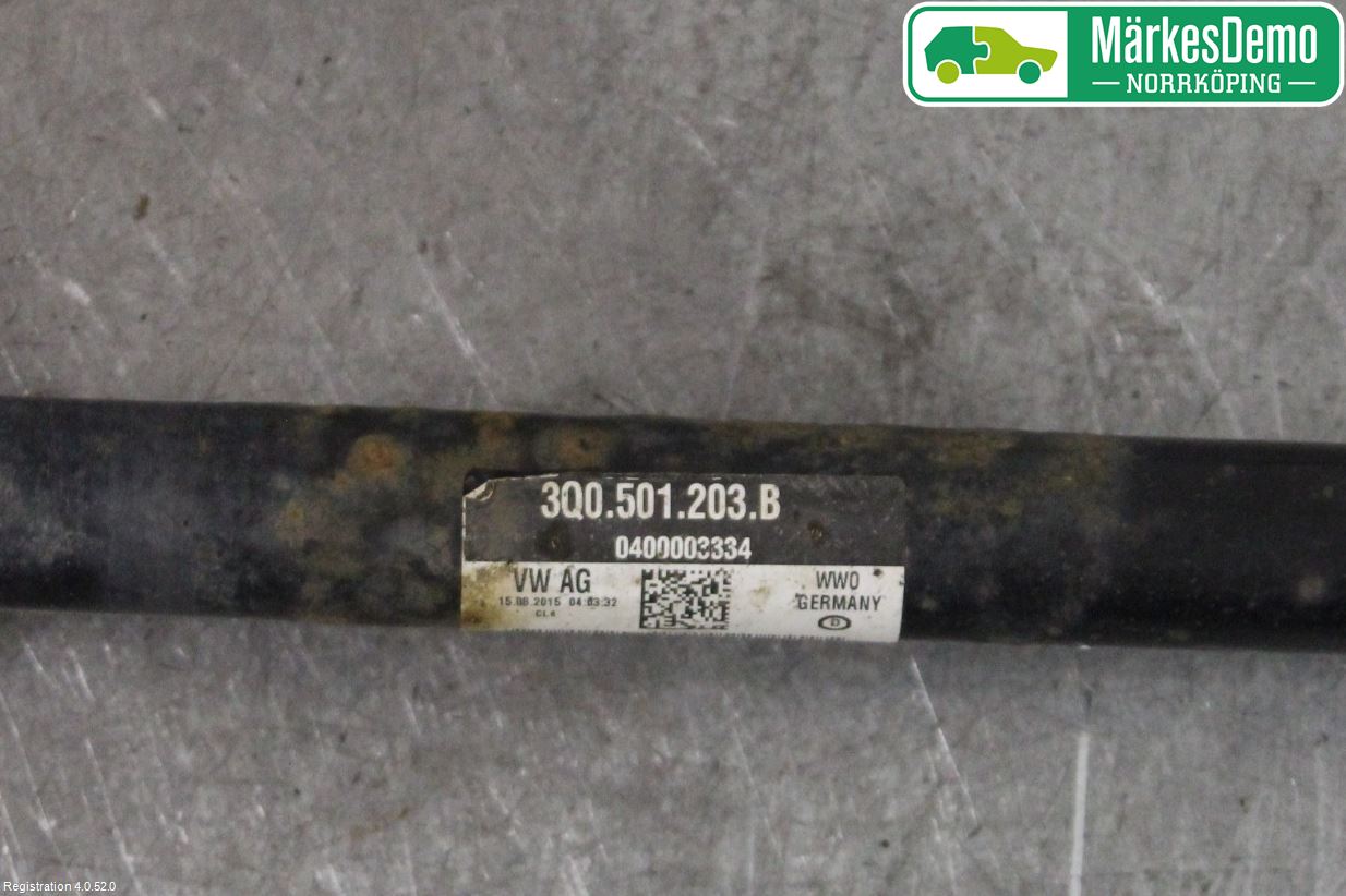 Skoda SUPERB 16-24 Drivaxel Bak Vänster