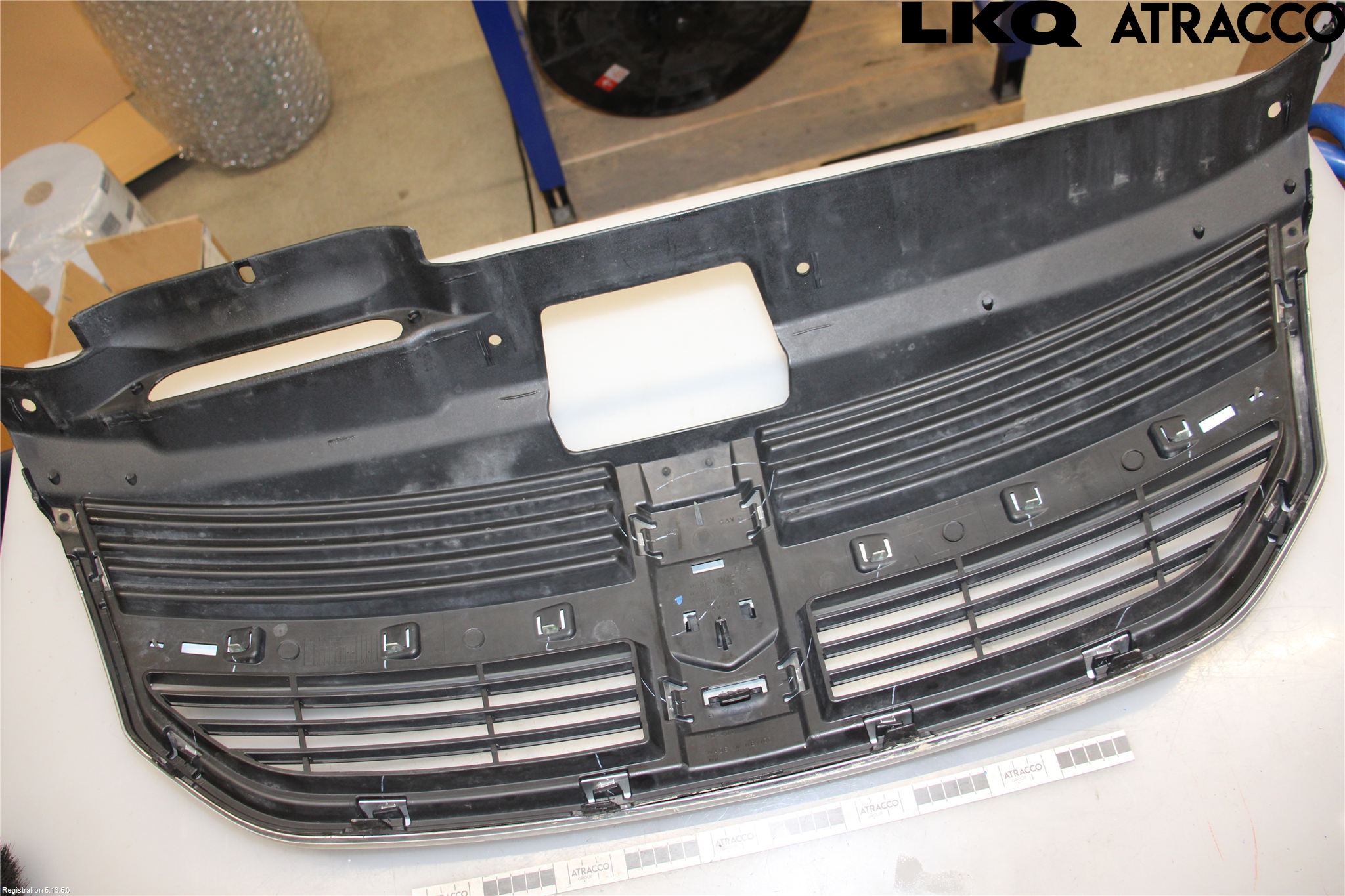 Dodge JOURNEY Grill Komp