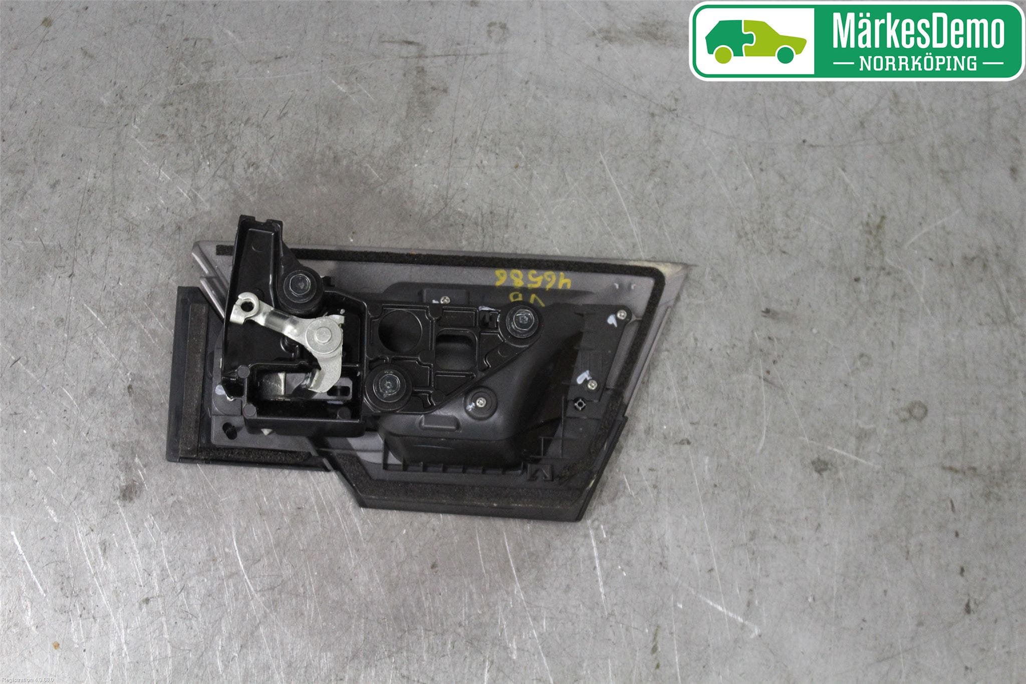 Toyota C-HR 16-23 Dörrhandtag Yttre Vä