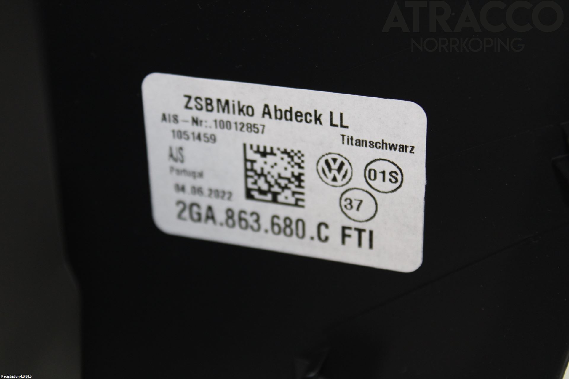 Volkswagen VW T-ROC 18- Instrumentkonsoll Mitt