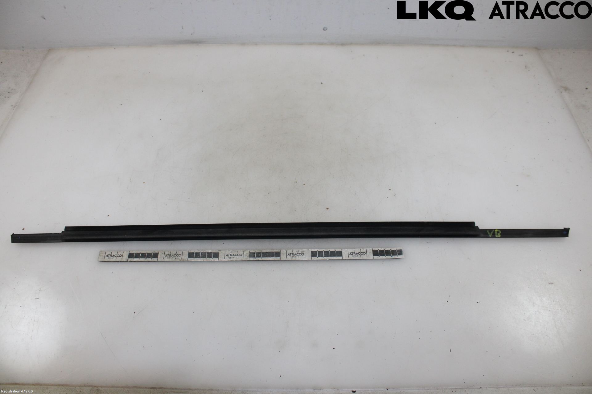 Audi A6 F2/C8 19- Dörr Dekorlist Bak Vä