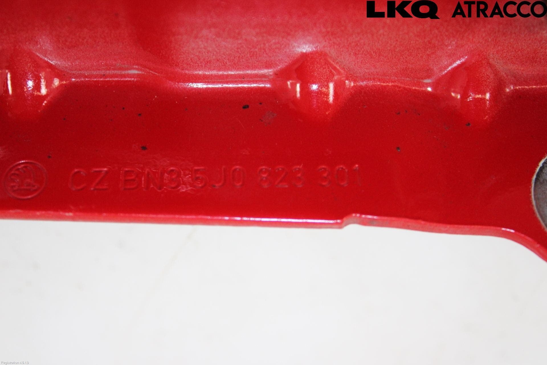 Skoda FABIA 07-14 Huvgångjärn